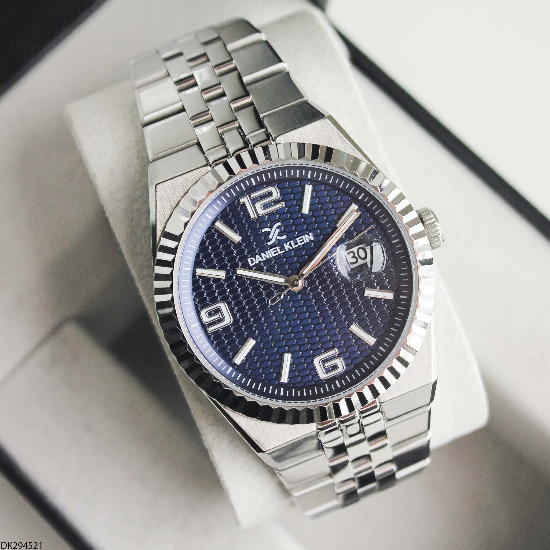 Daniel Klein DK453126 Steel Strap Men Watch