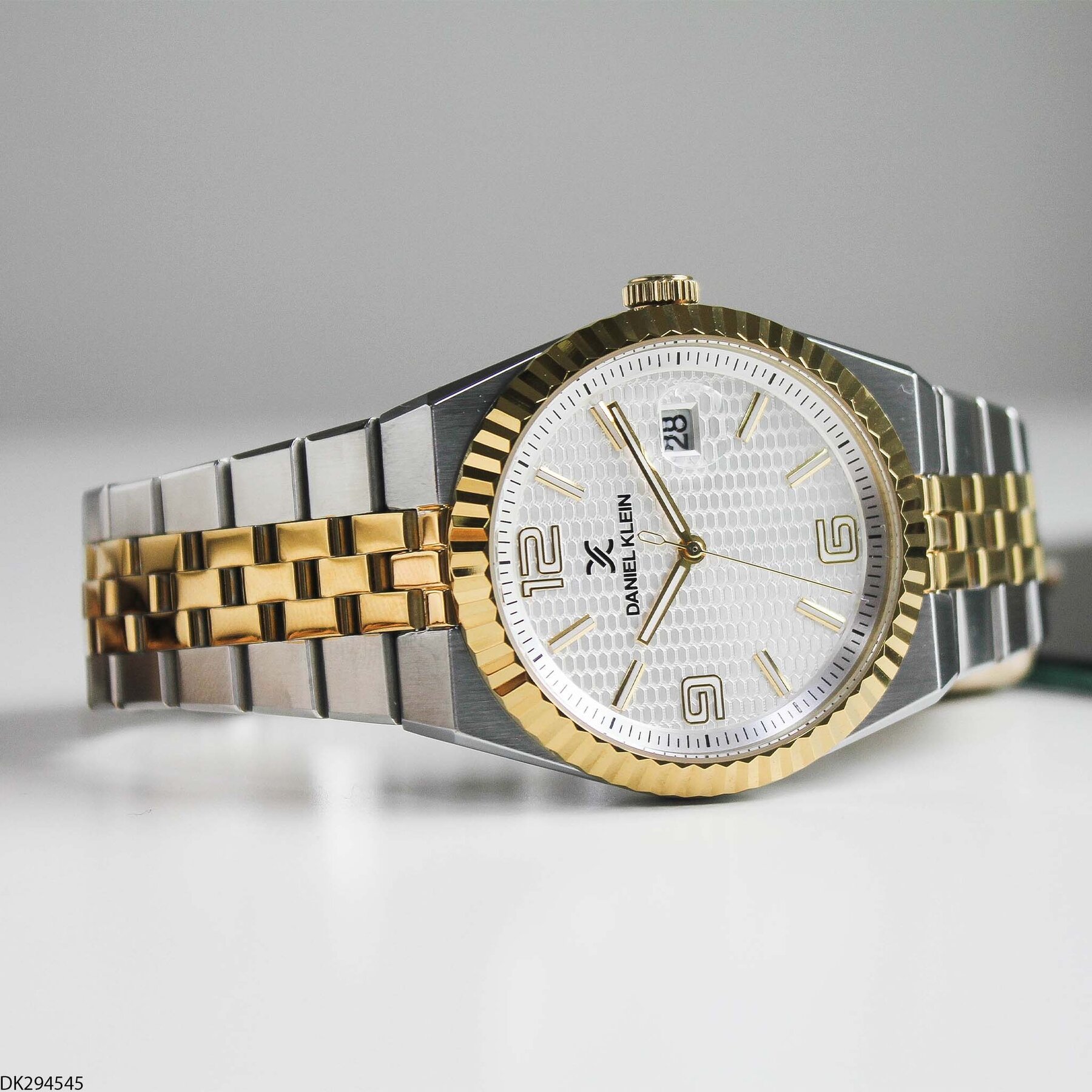 Daniel Klein DK453126 Steel Strap Men Watch