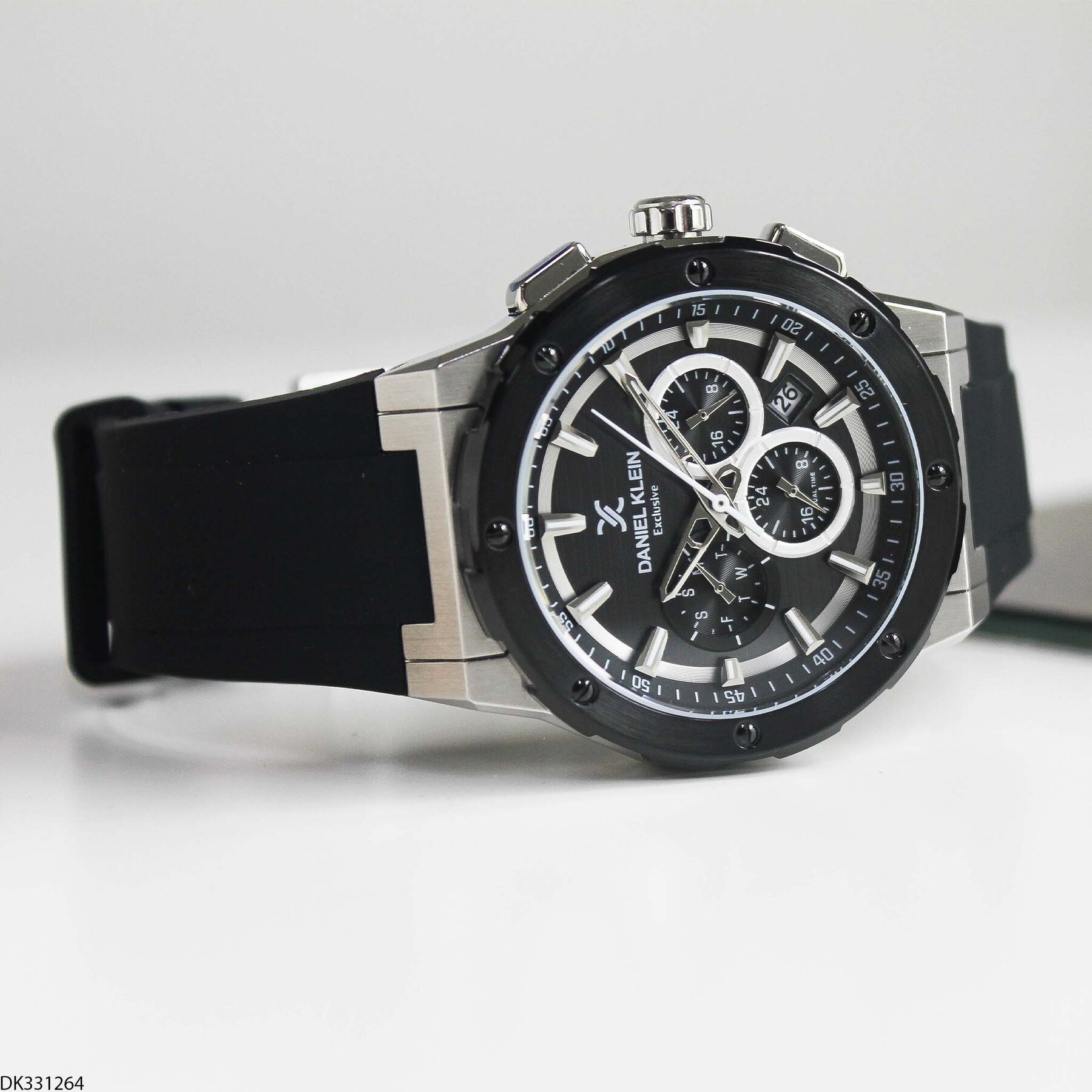 Daniel Klein DK453126 Steel Strap Men Watch