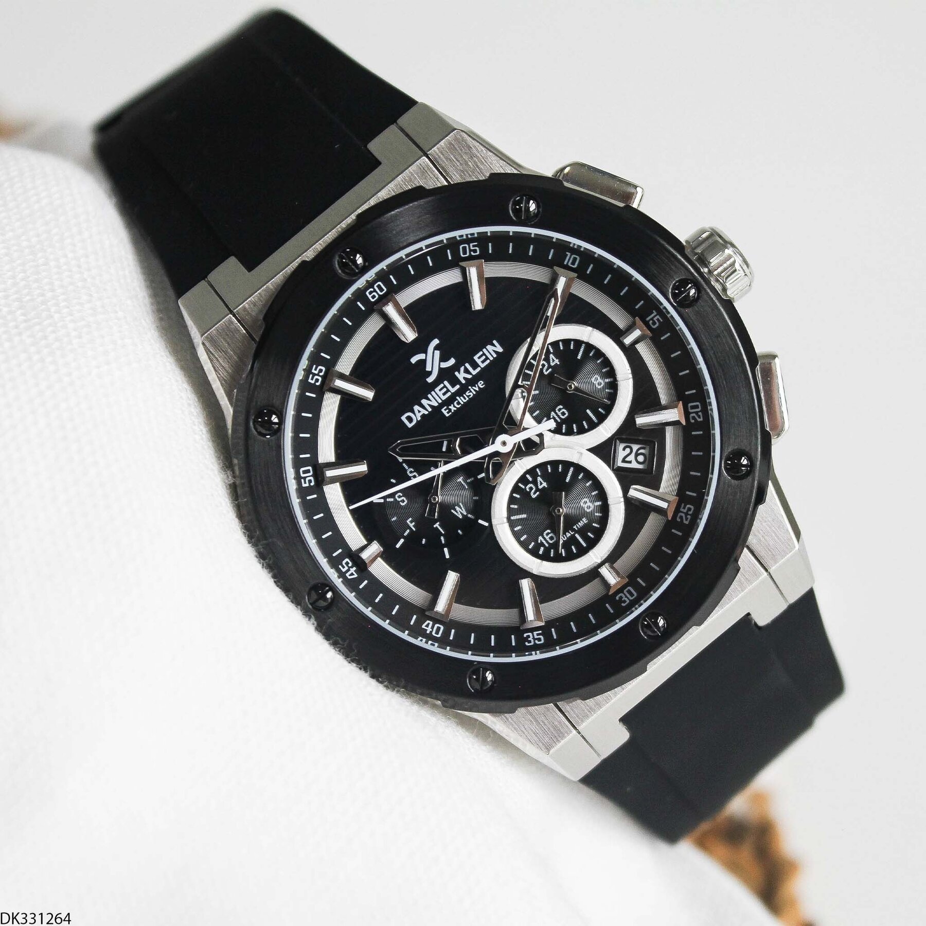 Daniel Klein DK453126 Steel Strap Men Watch