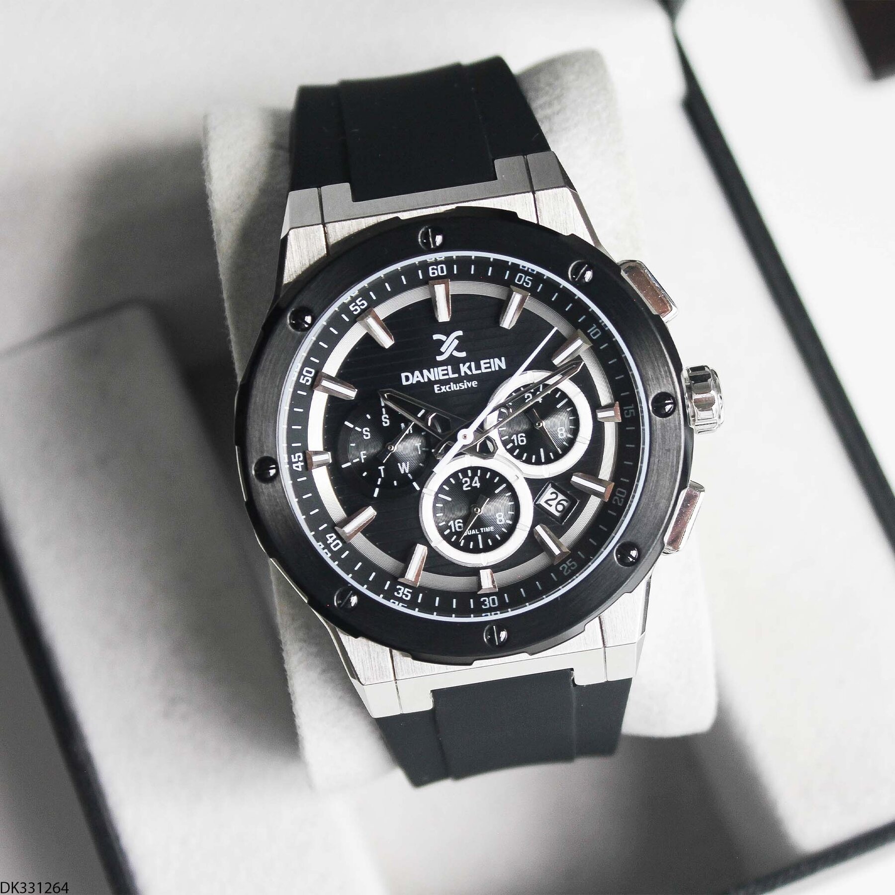 Daniel Klein DK453126 Steel Strap Men Watch