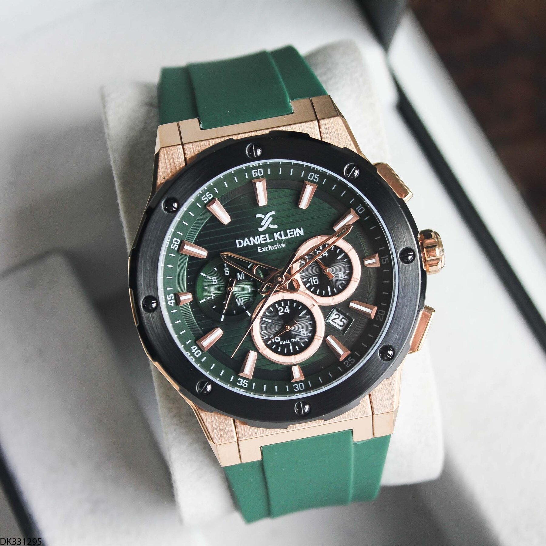 Daniel Klein DK453126 Steel Strap Men Watch