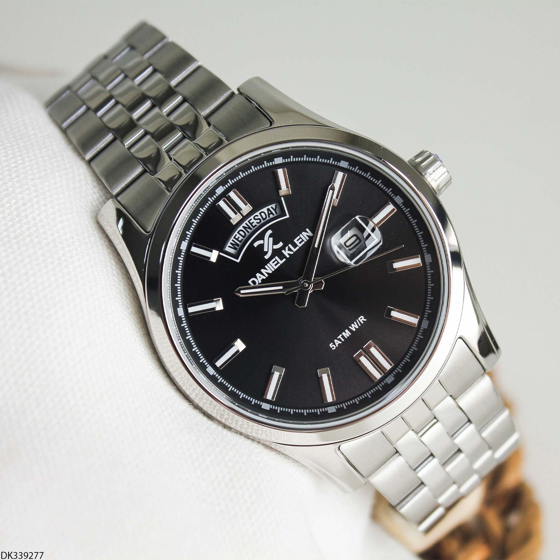 Daniel Klein DK453126 Steel Strap Men Watch