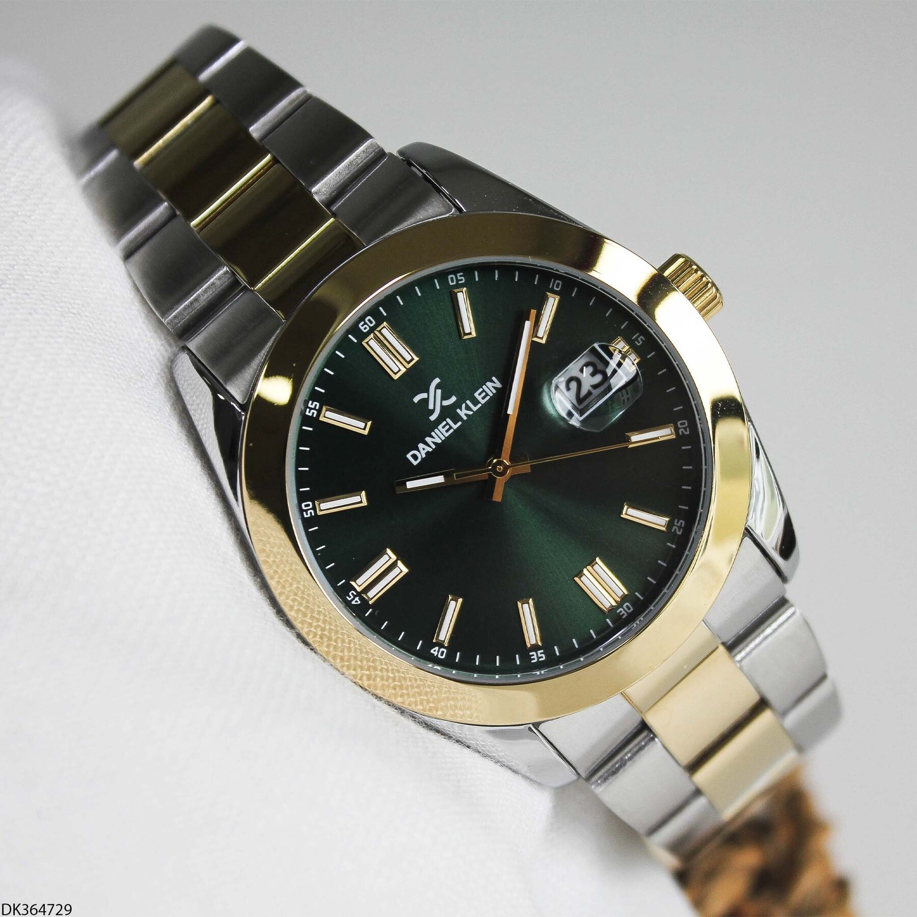 Daniel Klein DK453126 Steel Strap Men Watch