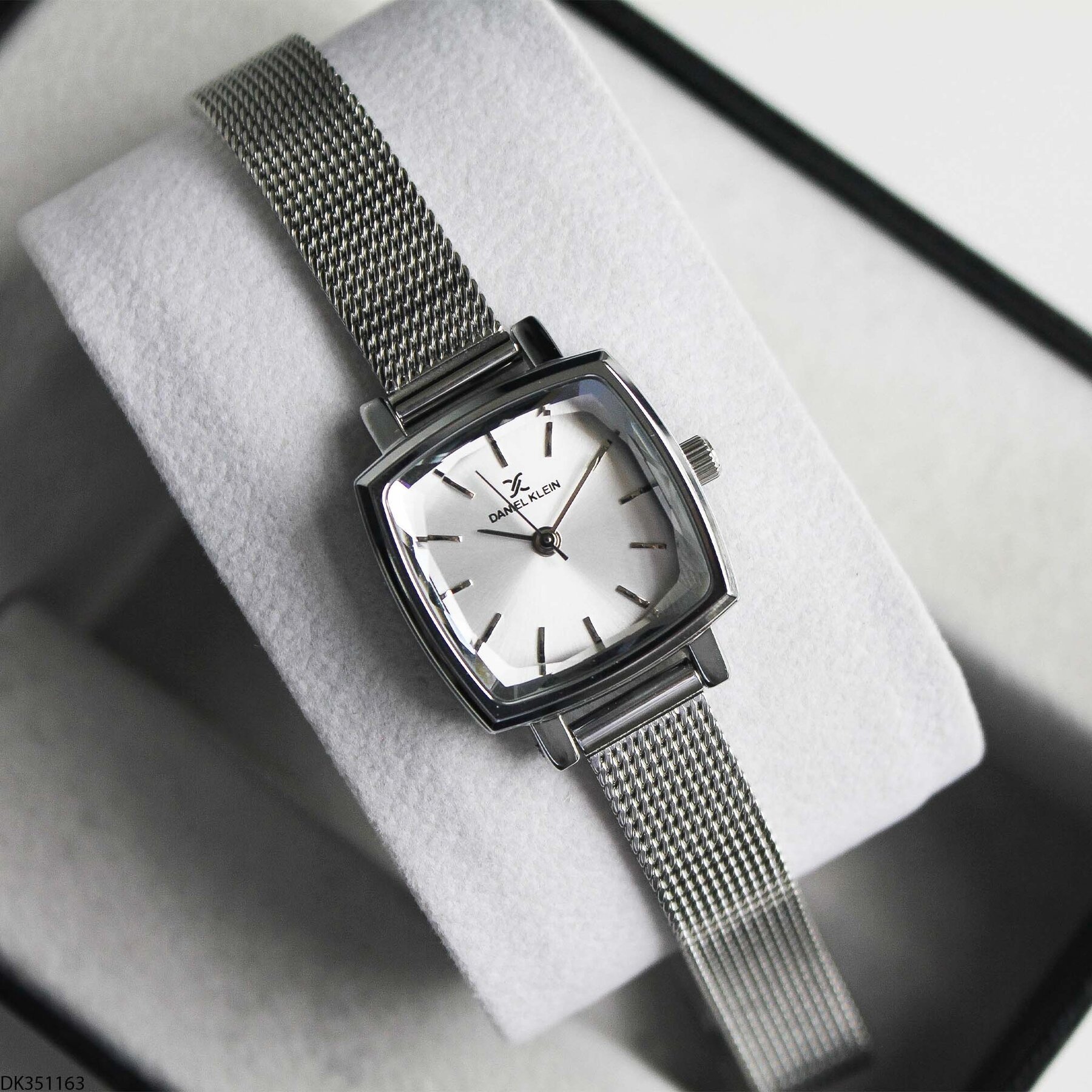 Daniel Klein DK327359 Leather Strap Women Watch