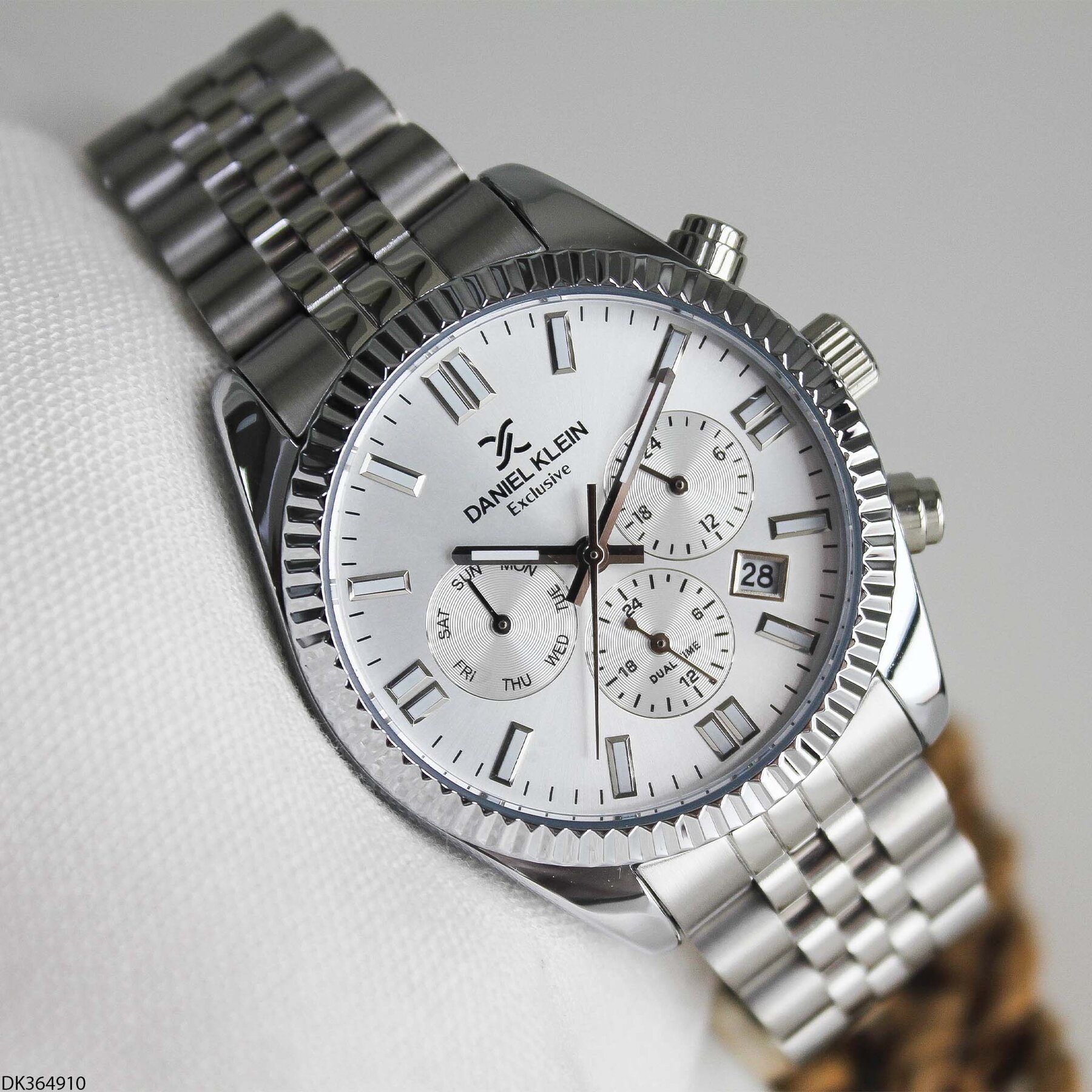 Daniel Klein DK453126 Steel Strap Men Watch