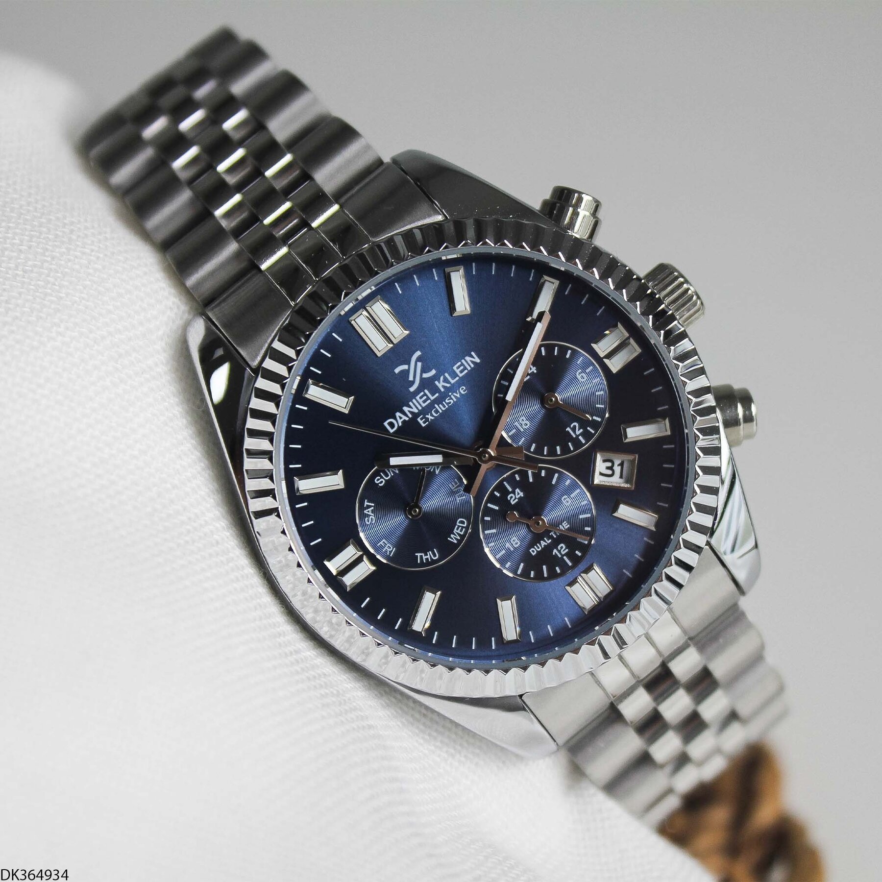 Daniel Klein DK453126 Steel Strap Men Watch