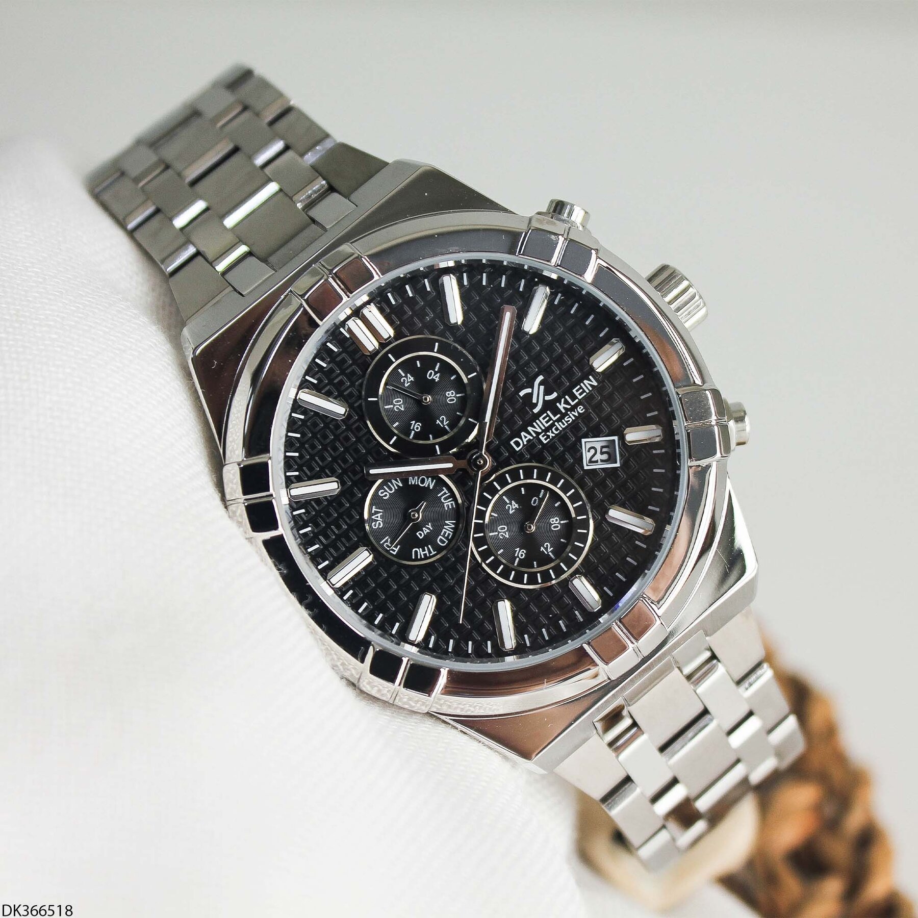 Daniel Klein DK453126 Steel Strap Men Watch