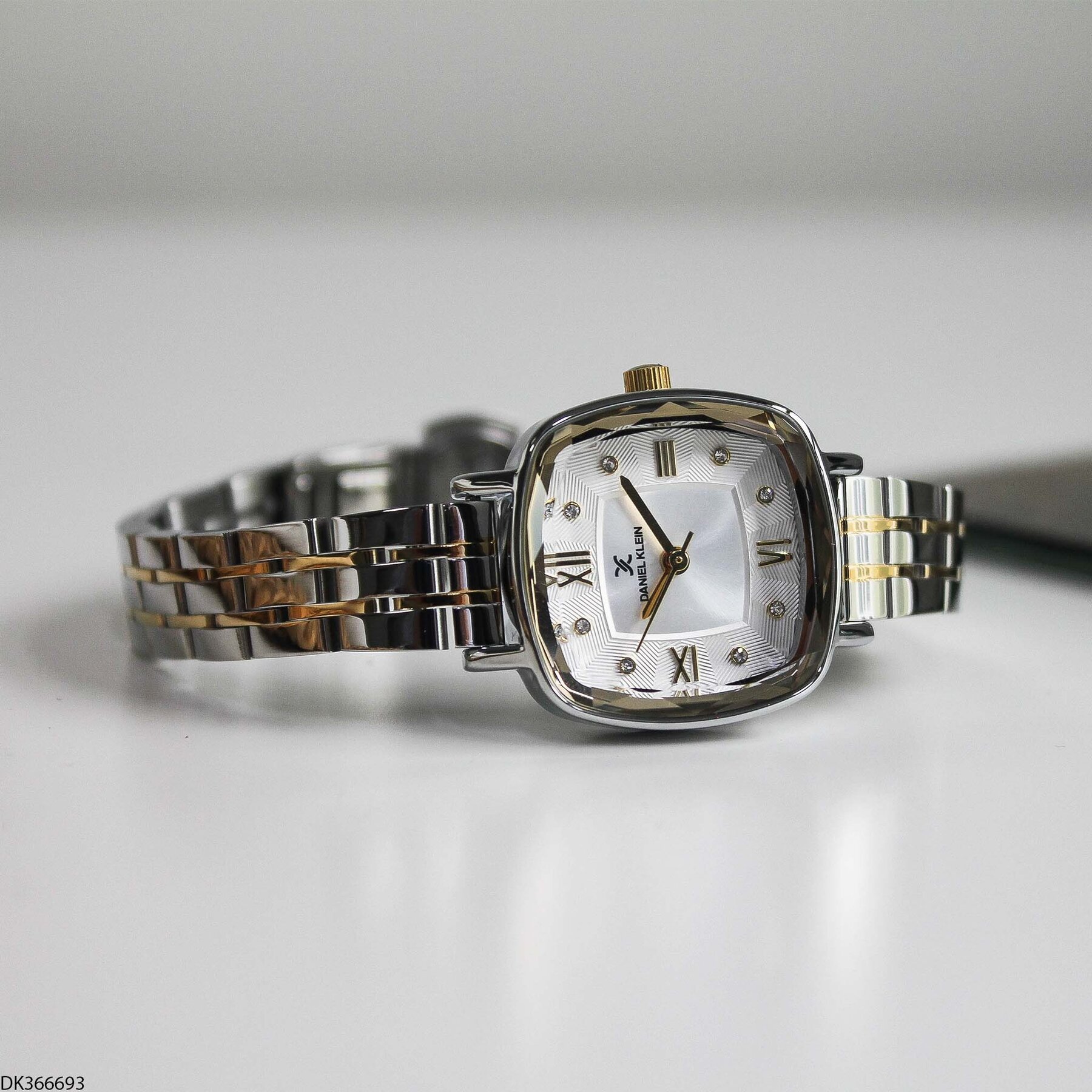 Daniel Klein DK327359 Leather Strap Women Watch