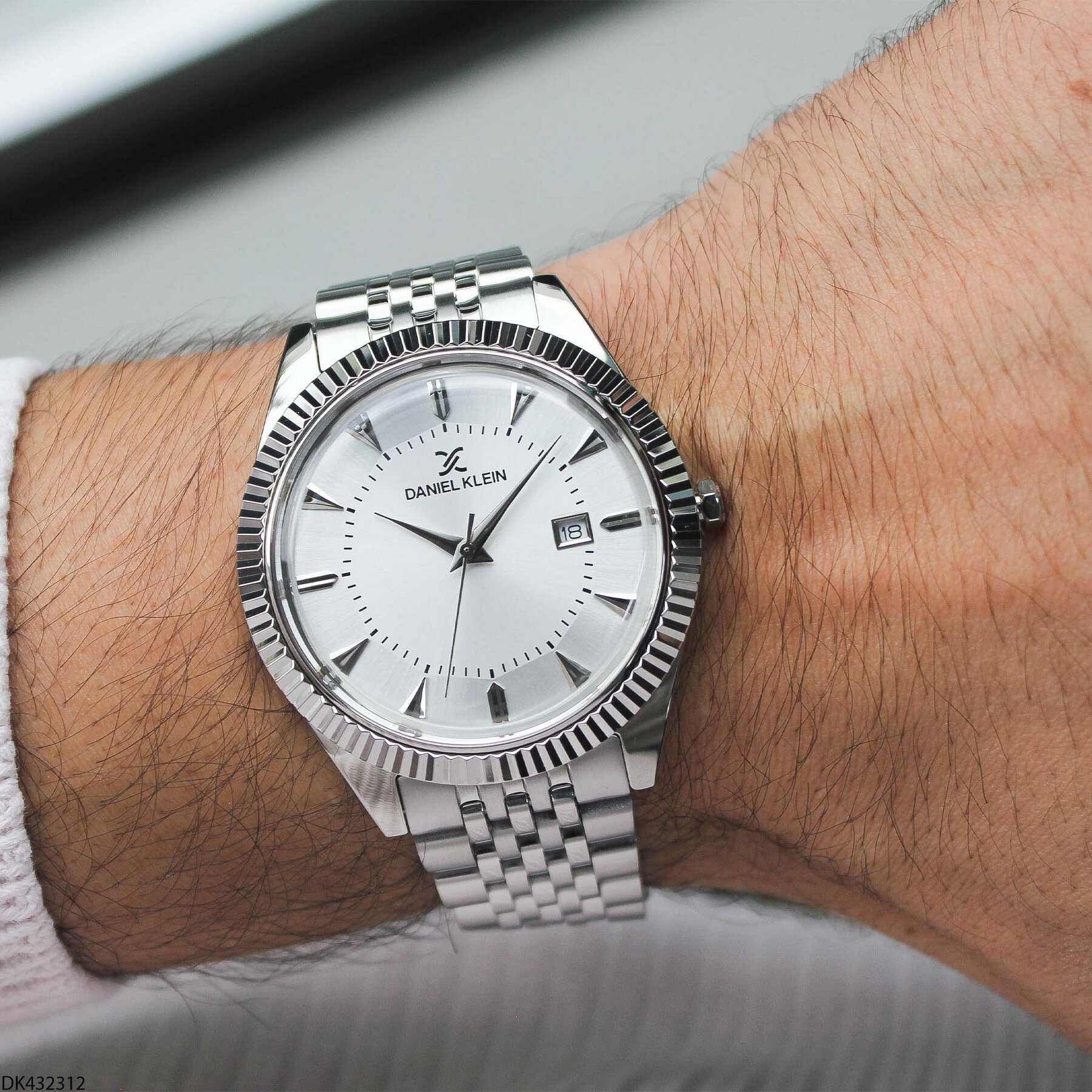 Daniel Klein DK453126 Steel Strap Men Watch