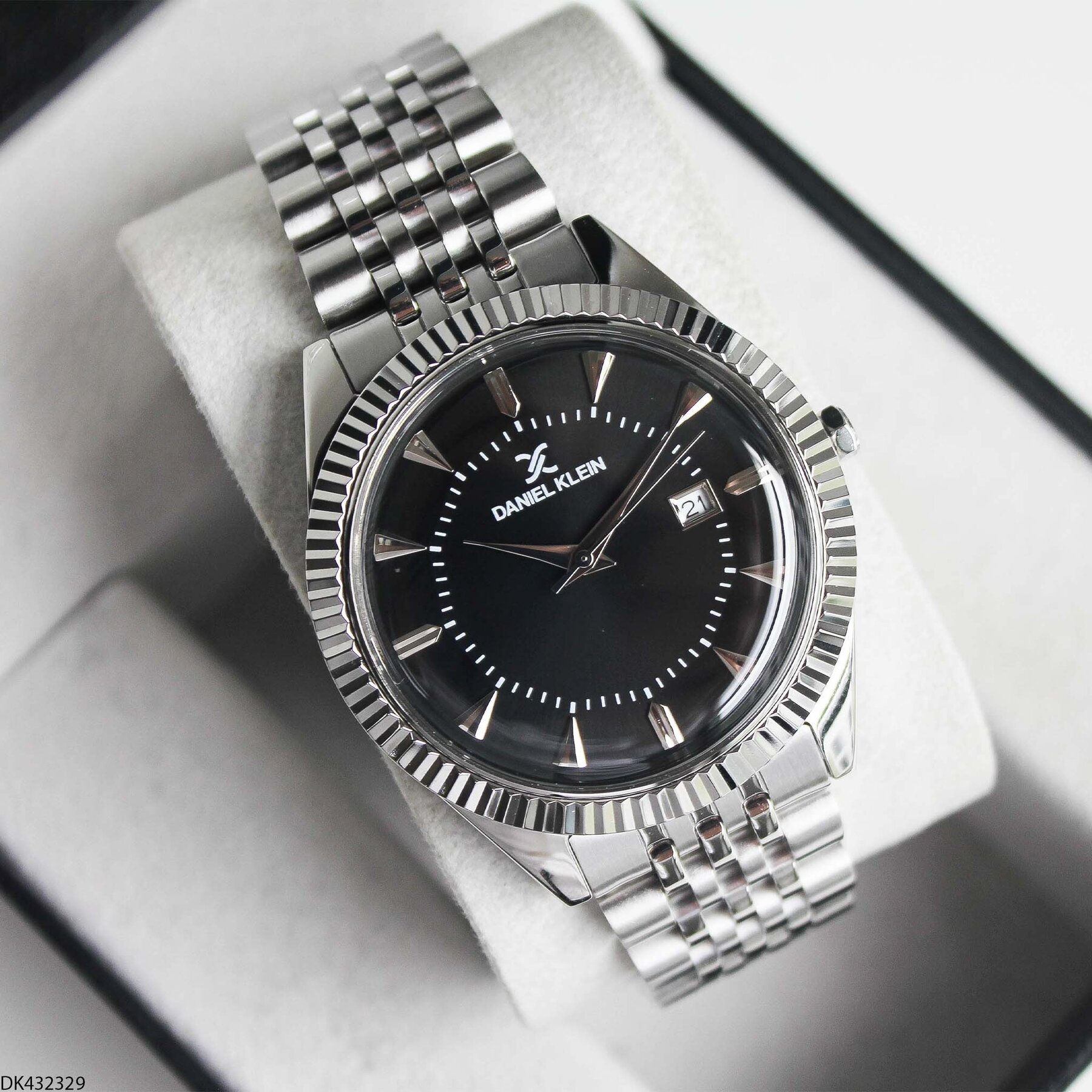 Daniel Klein DK453126 Steel Strap Men Watch