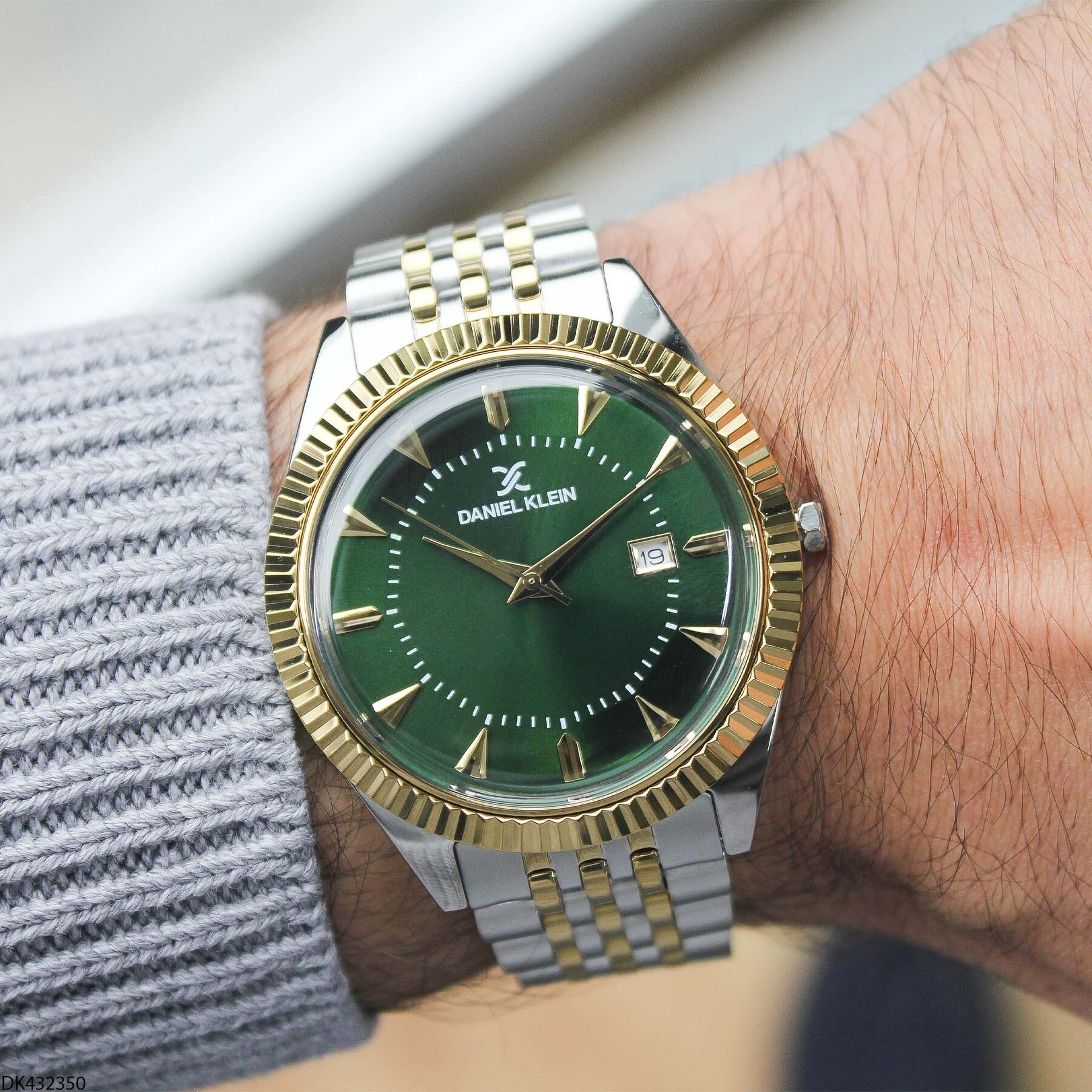 Daniel Klein DK453126 Steel Strap Men Watch