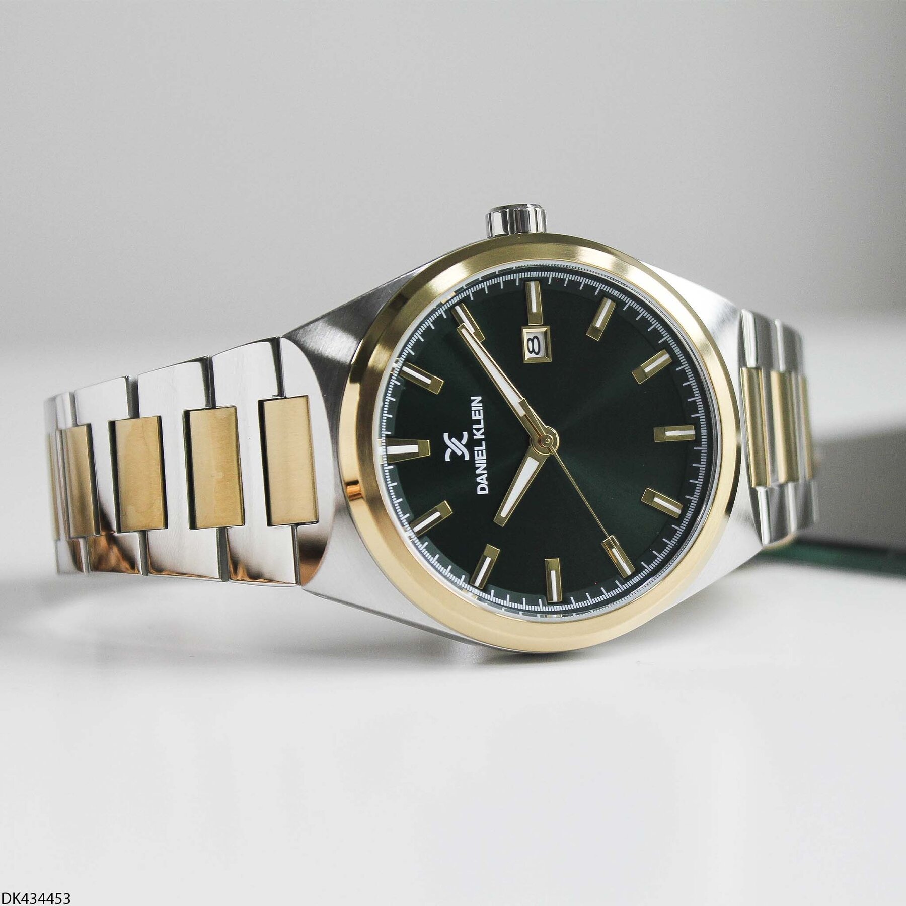 Daniel Klein DK453126 Steel Strap Men Watch