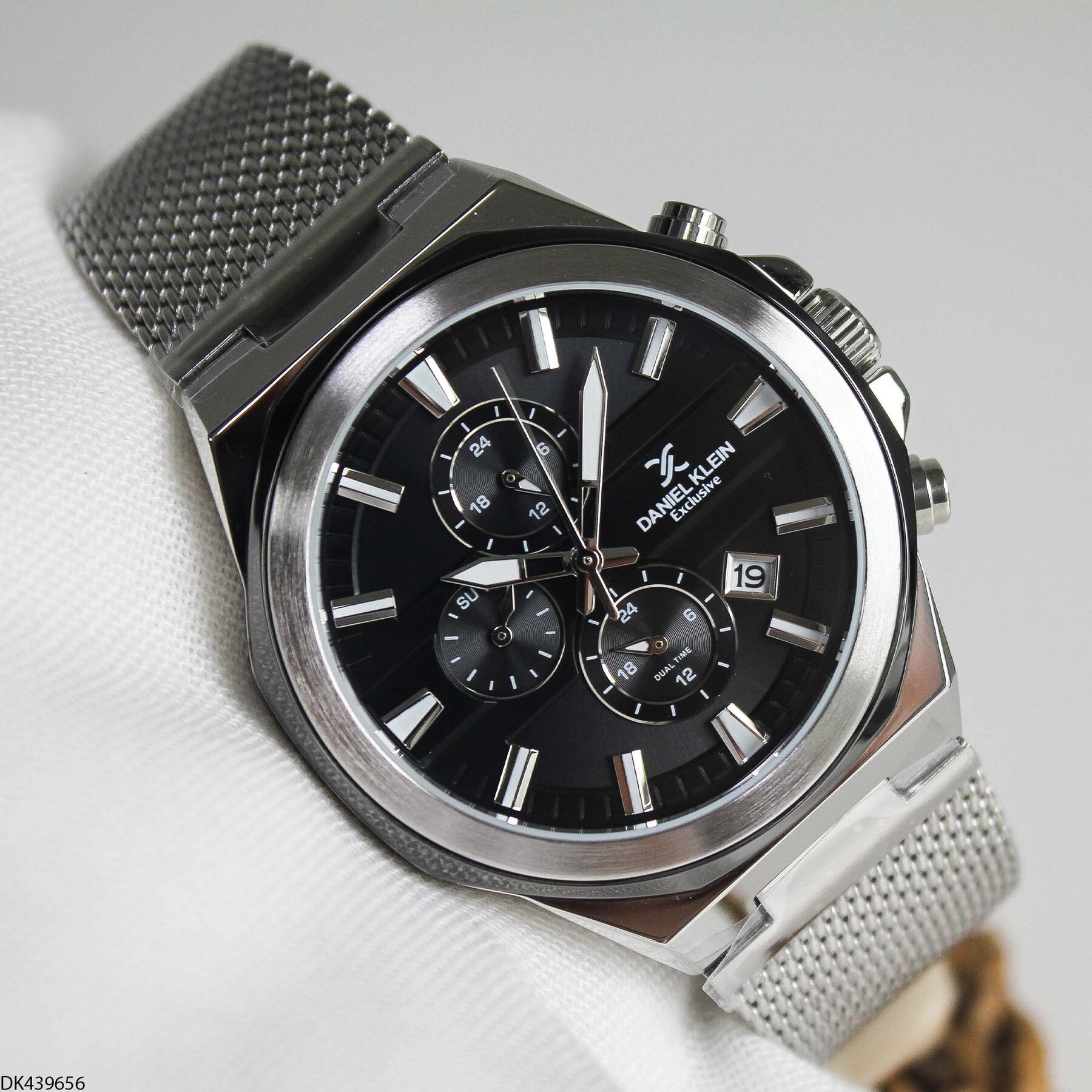 Daniel Klein DK453126 Steel Strap Men Watch