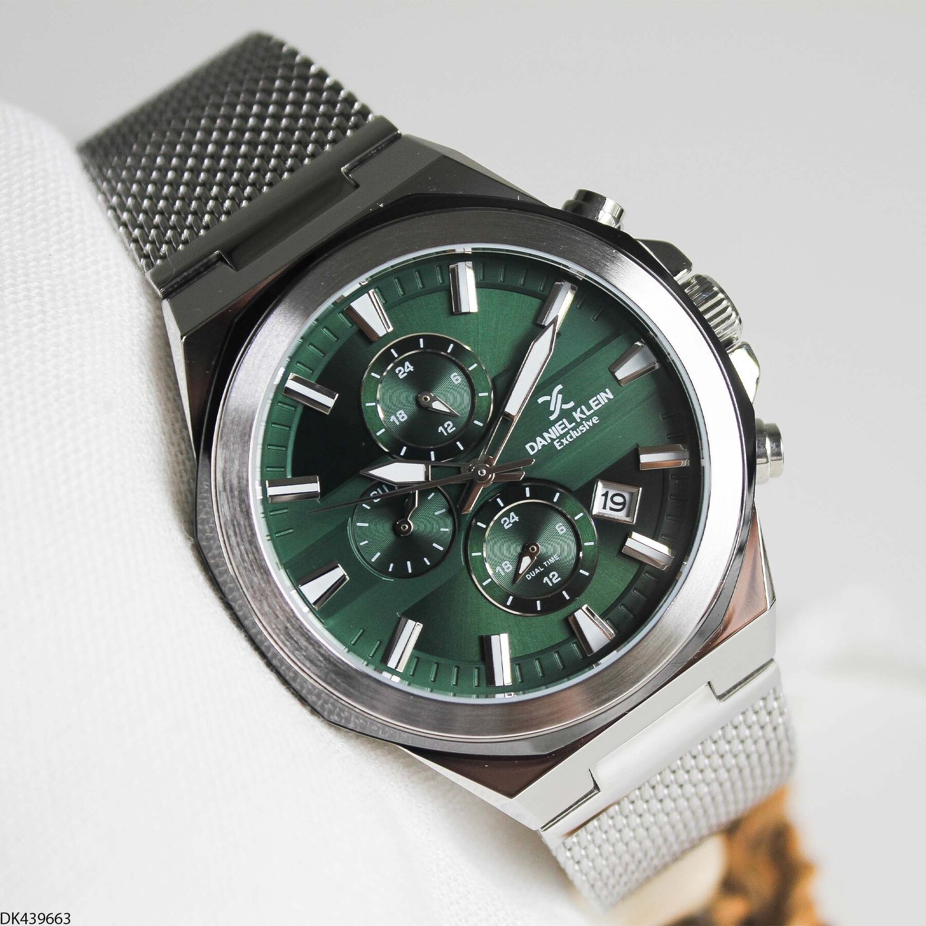 Daniel Klein DK453126 Steel Strap Men Watch