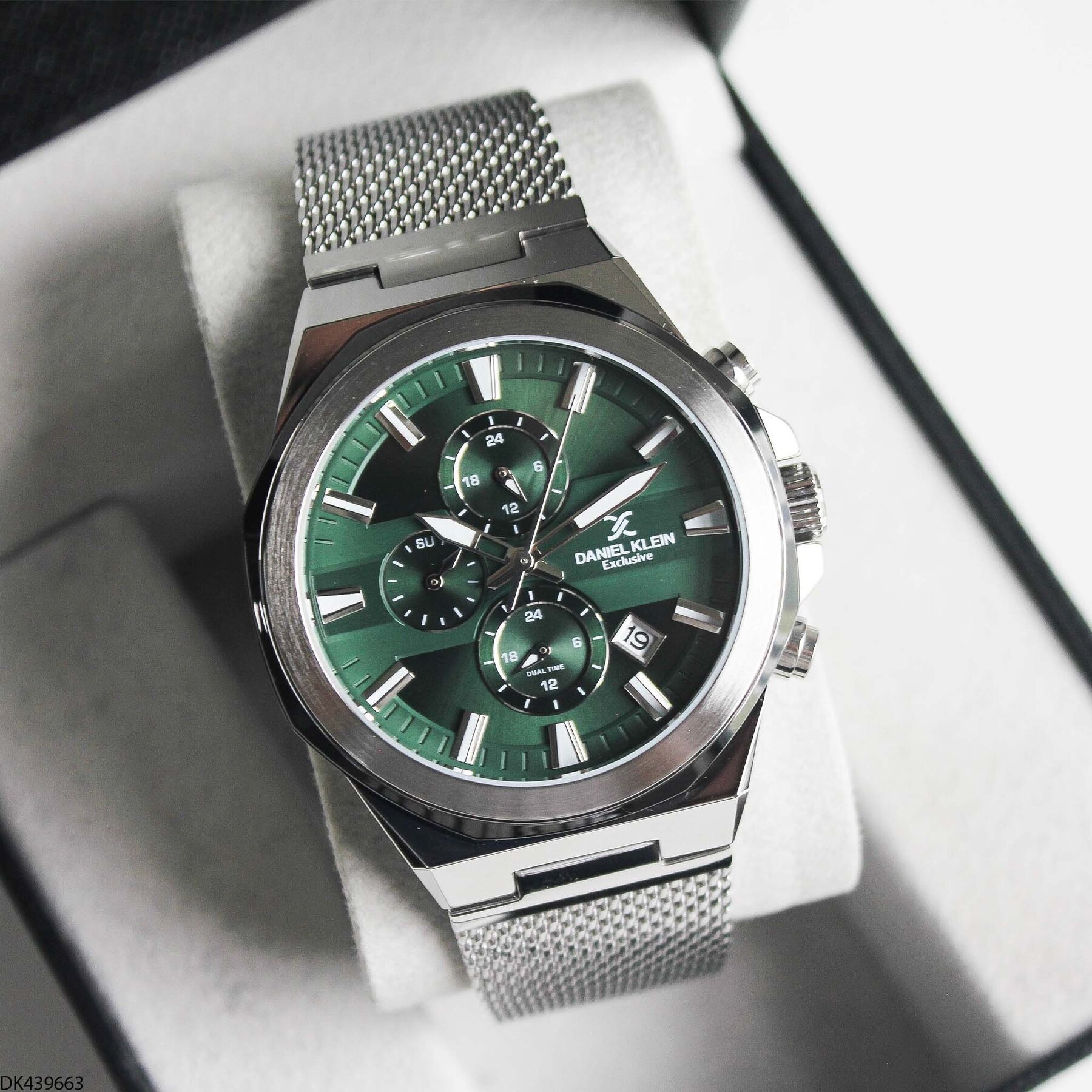 Daniel Klein DK453126 Steel Strap Men Watch