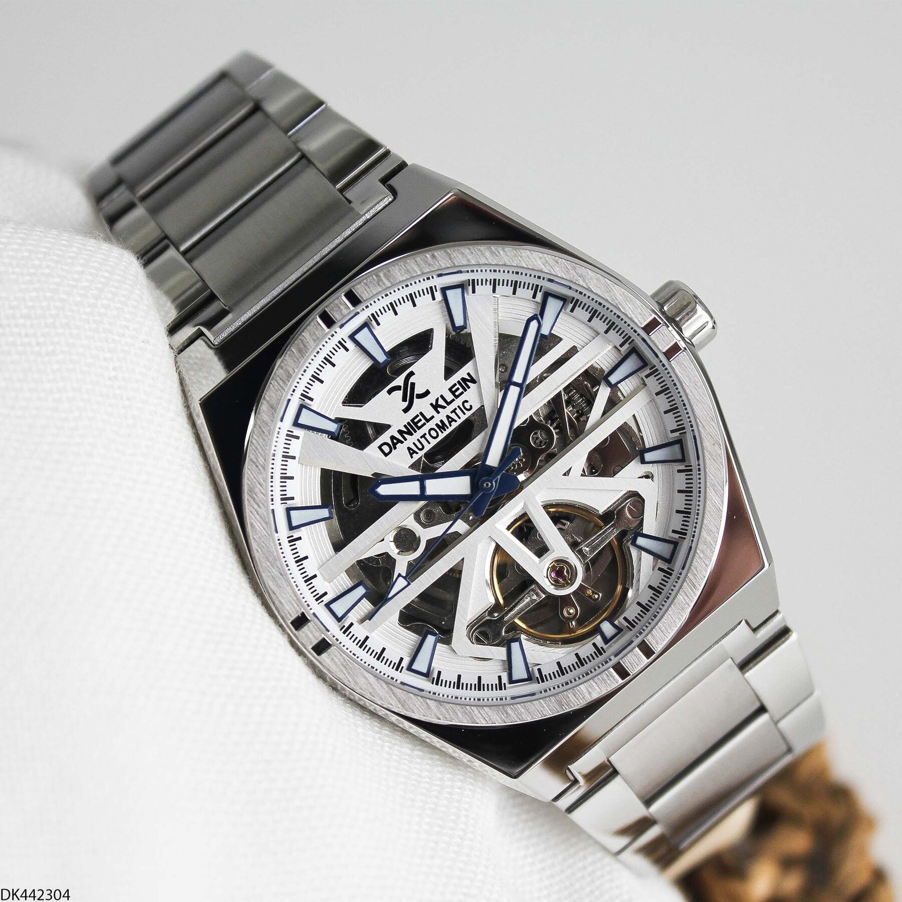 Daniel Klein DK453126 Steel Strap Men Watch