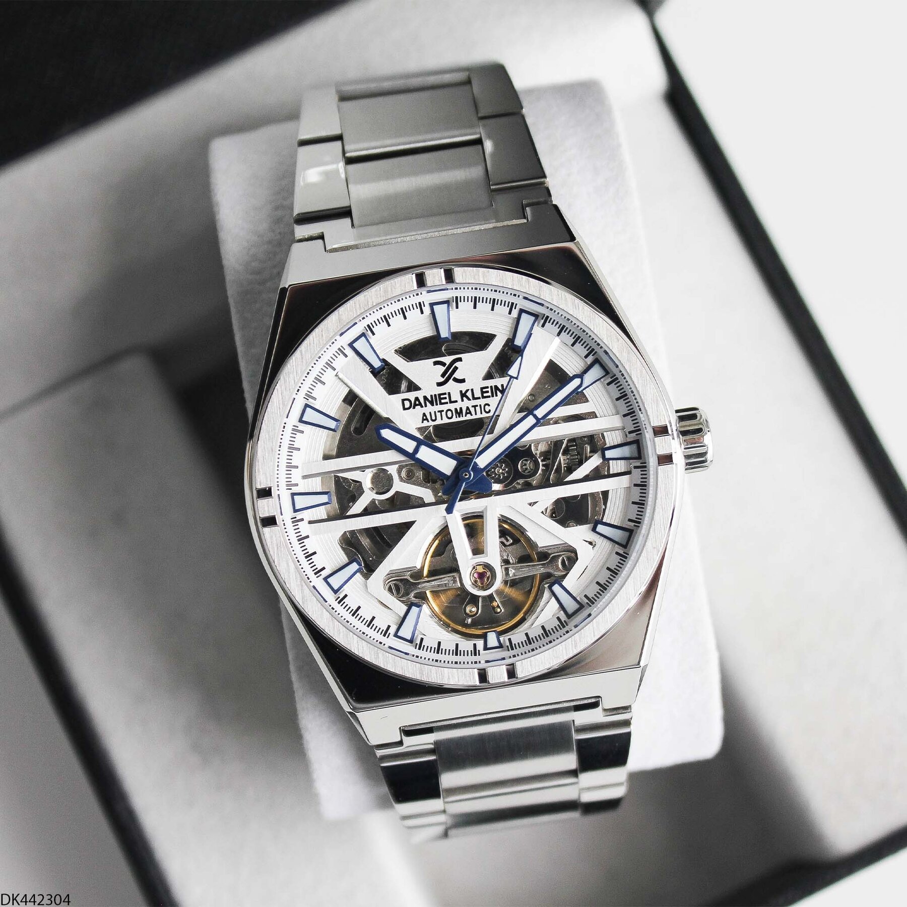 Daniel Klein DK453126 Steel Strap Men Watch