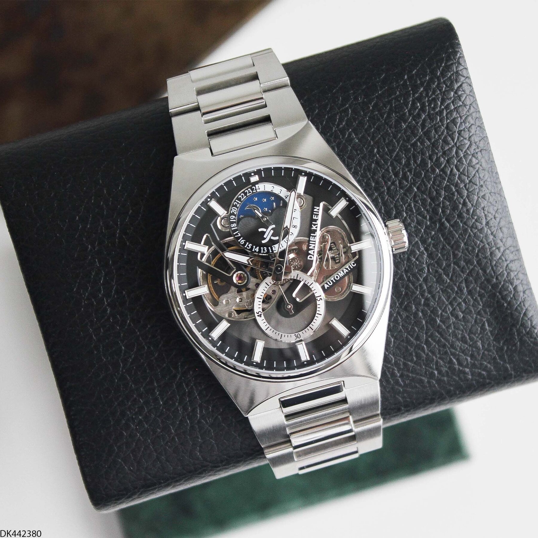 Daniel Klein DK453126 Steel Strap Men Watch