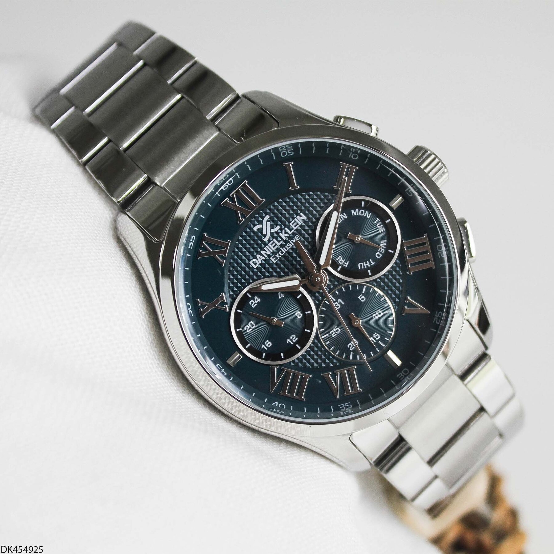 Daniel Klein DK453126 Steel Strap Men Watch