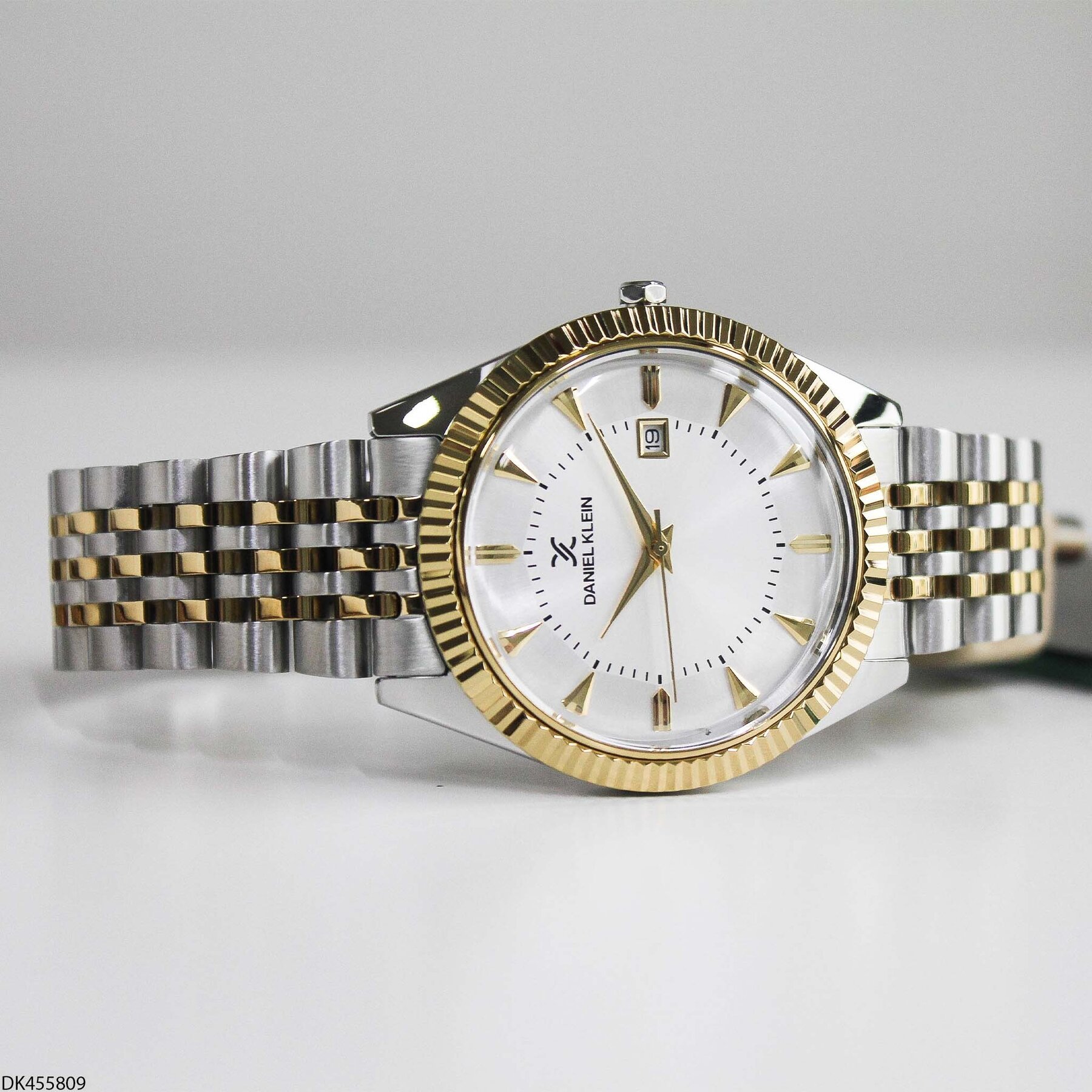 Daniel Klein DK453126 Steel Strap Men Watch