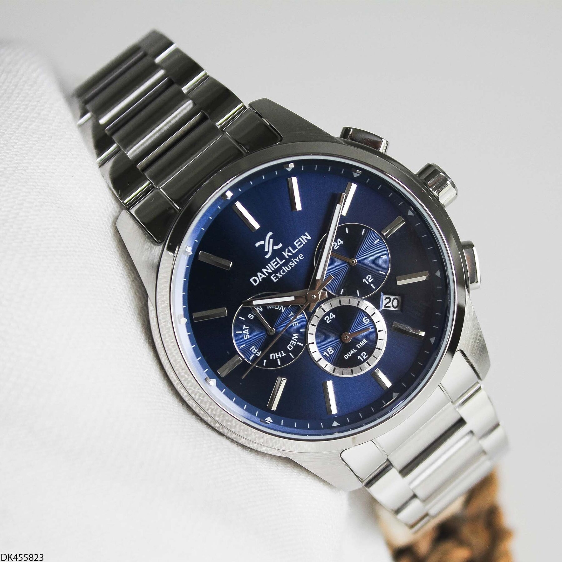 Daniel Klein DK453126 Steel Strap Men Watch