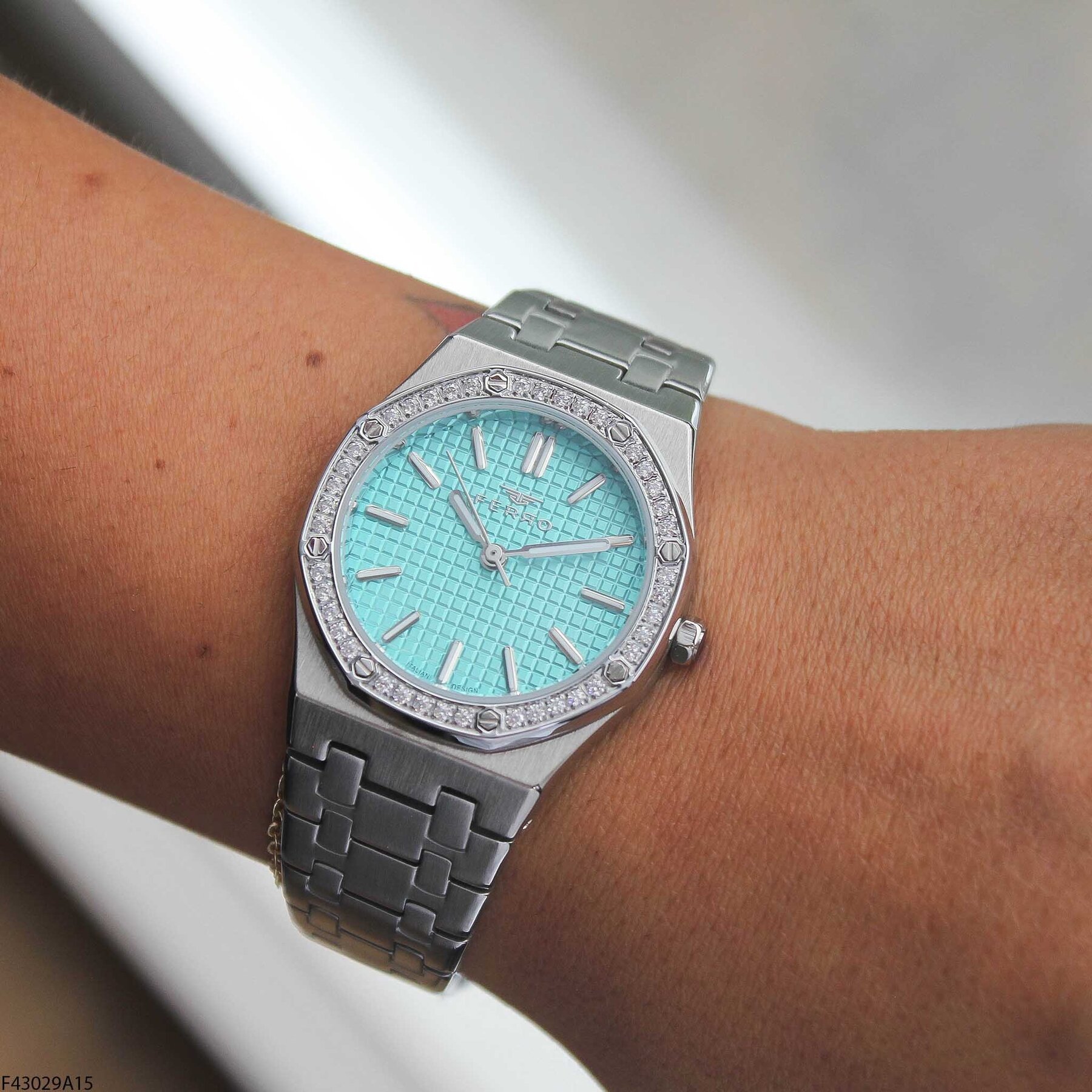 Ferro F43029A15 Steel Strap Women Watch