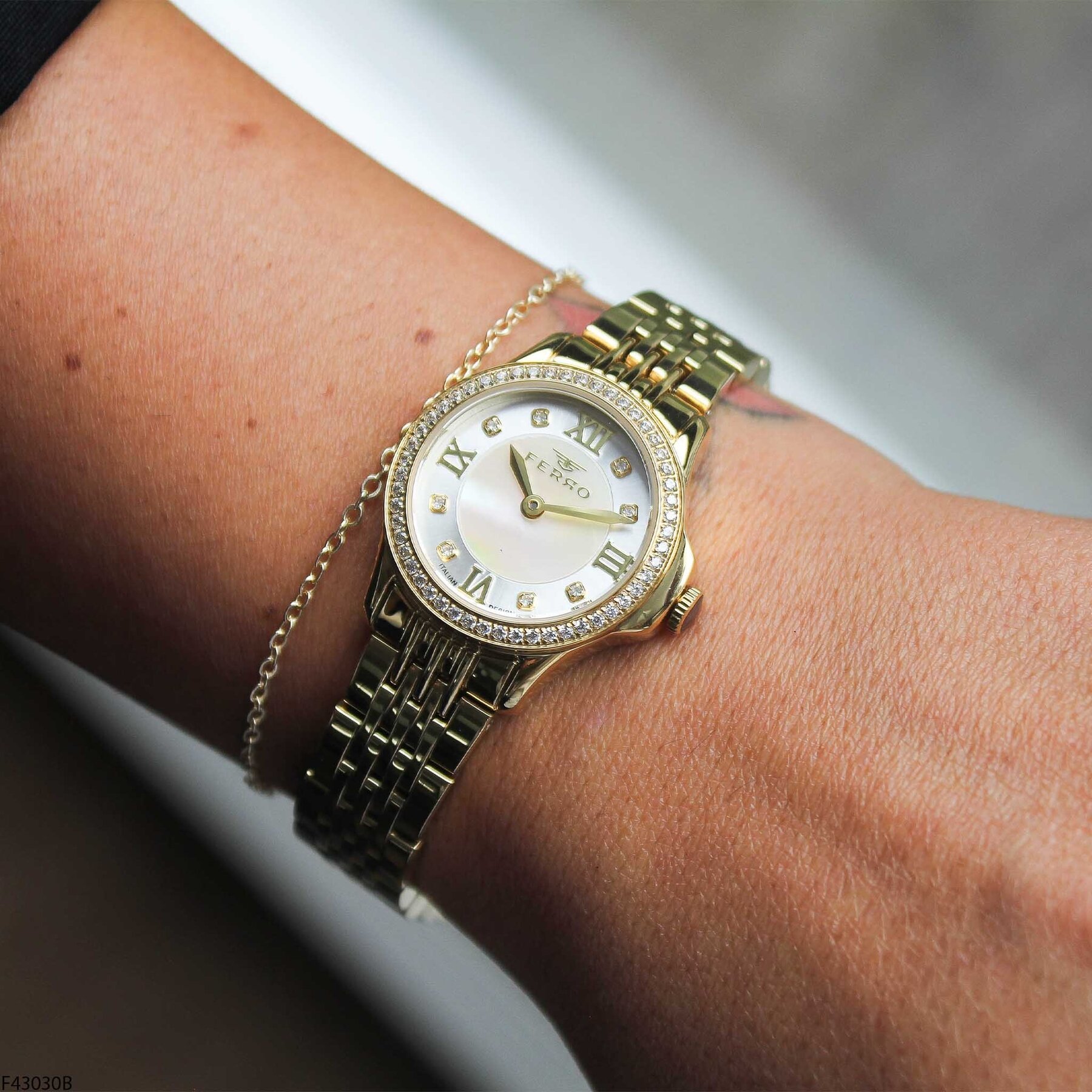 Ferro F43030B Steel Strap Women Watch