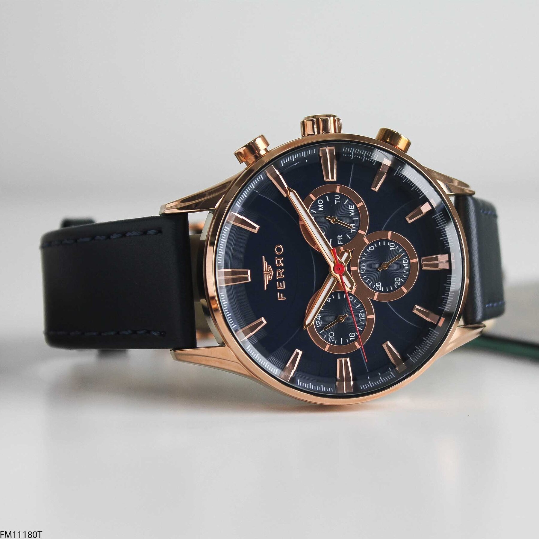 Ferro FM11180T Deri Kordonlu Erkek Kol Saati