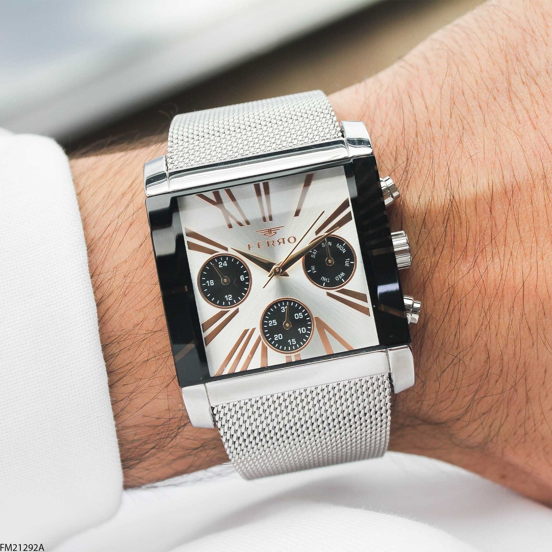Ferro FM21292A Çelik Hasır Kordonlu Erkek Kol Saati