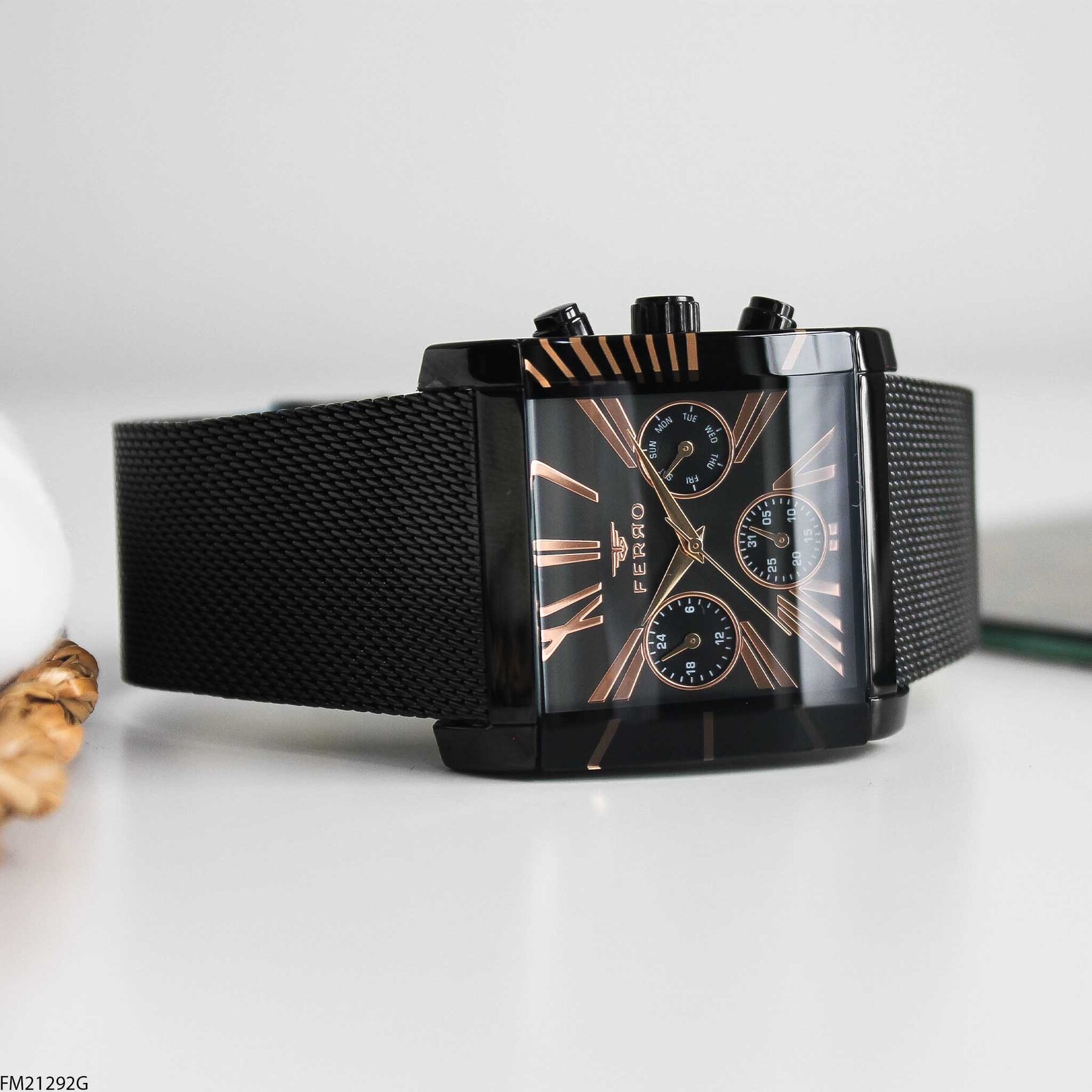 Ferro FM21292G Çelik Hasır Kordonlu Erkek Kol Saati