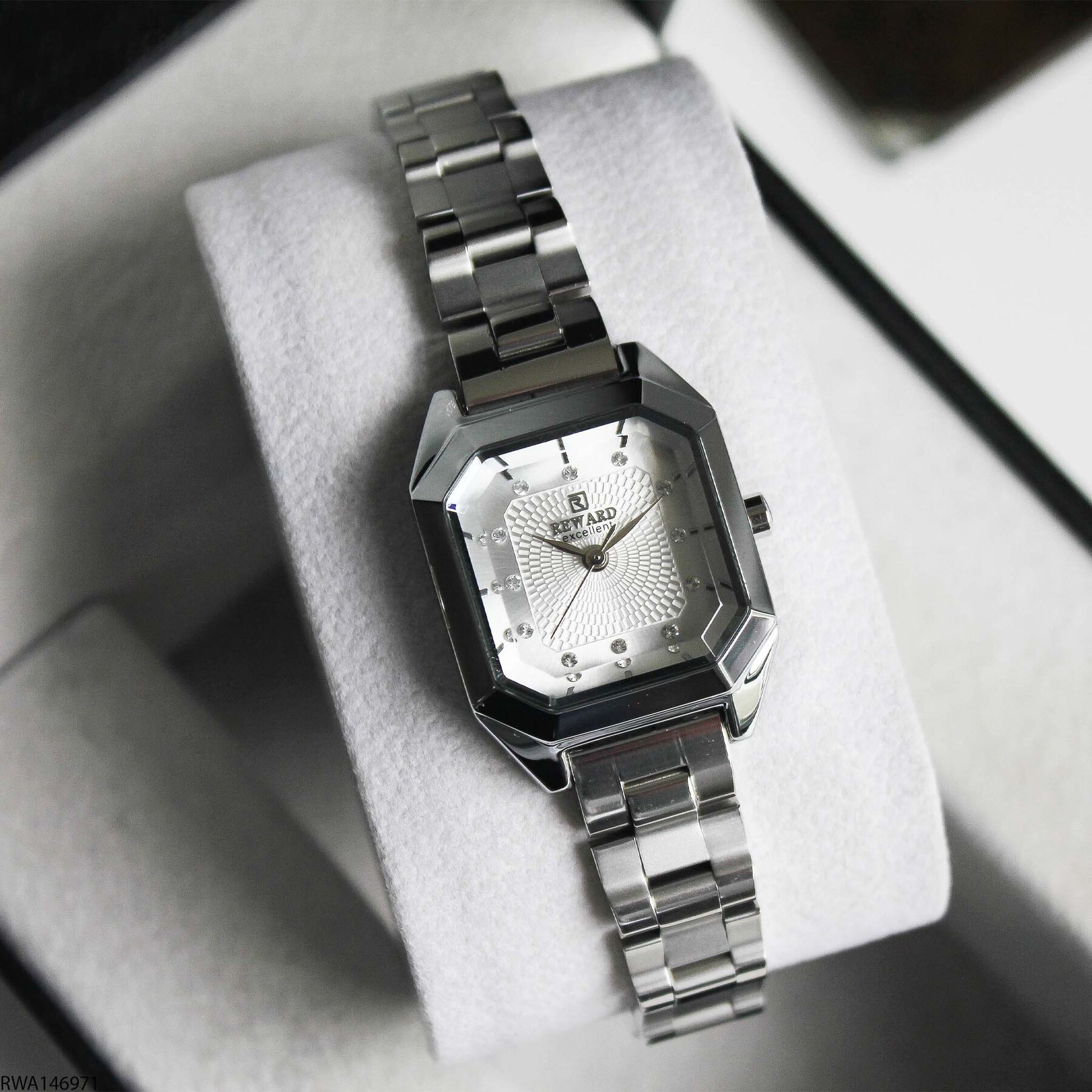 Reward RWA146964 Steel Strap Women Watch