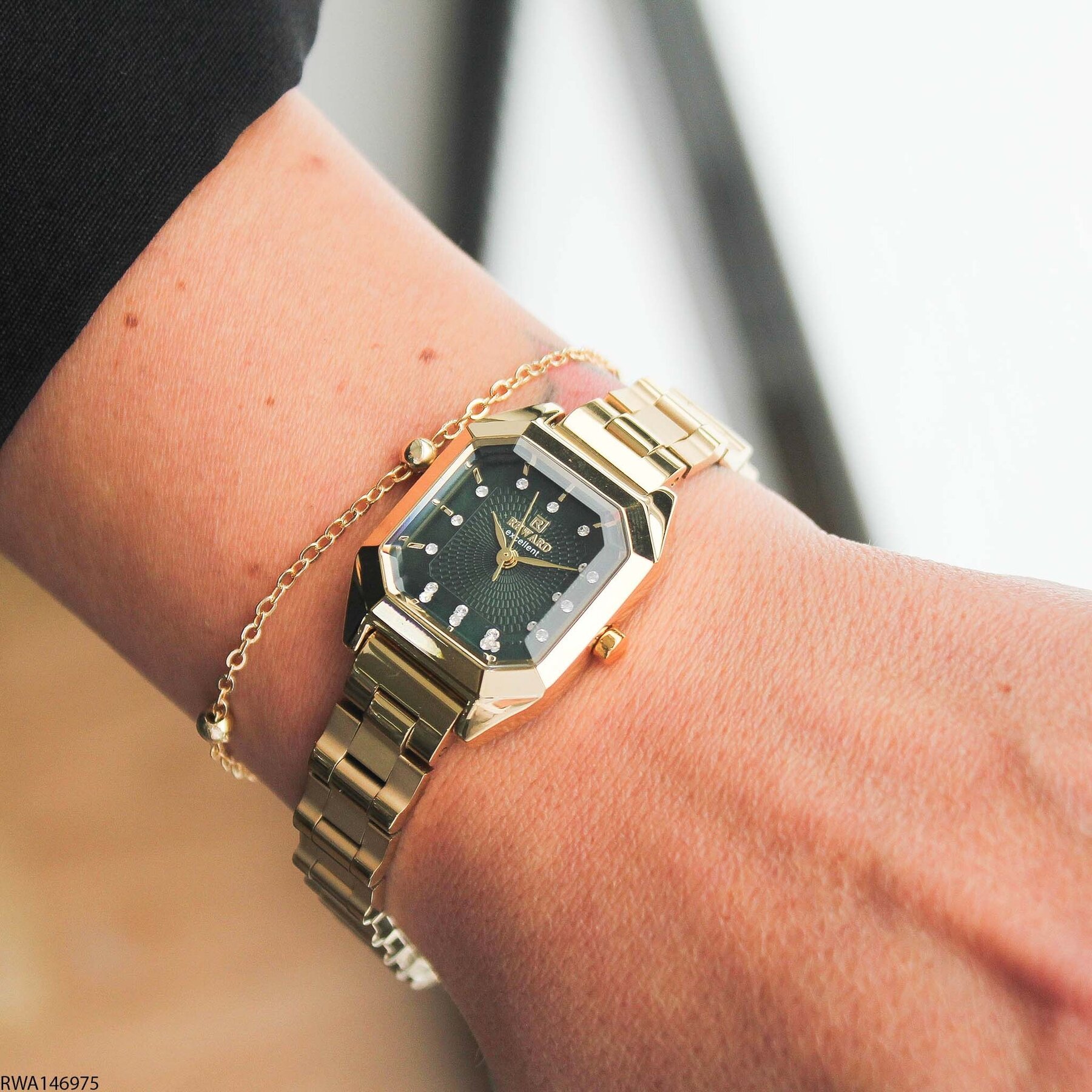 Reward RWA146964 Steel Strap Women Watch