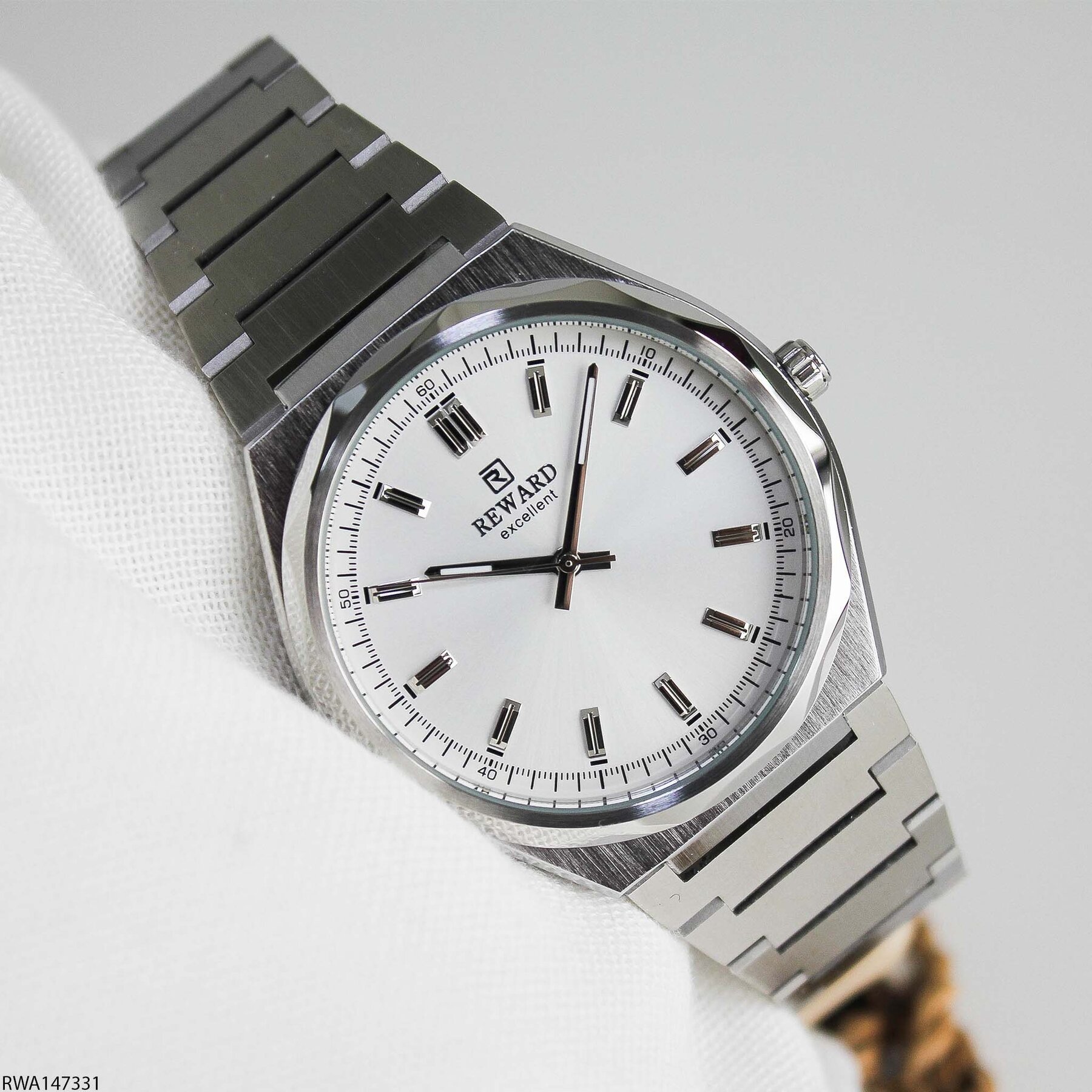 Reward RWA147154 Steel Strap Men Watch