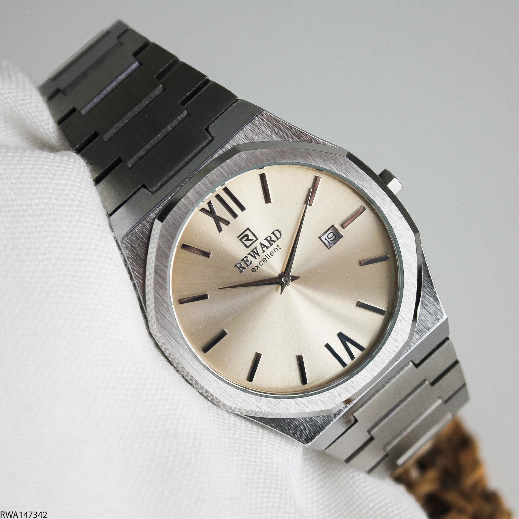 Reward RWA147154 Steel Strap Men Watch