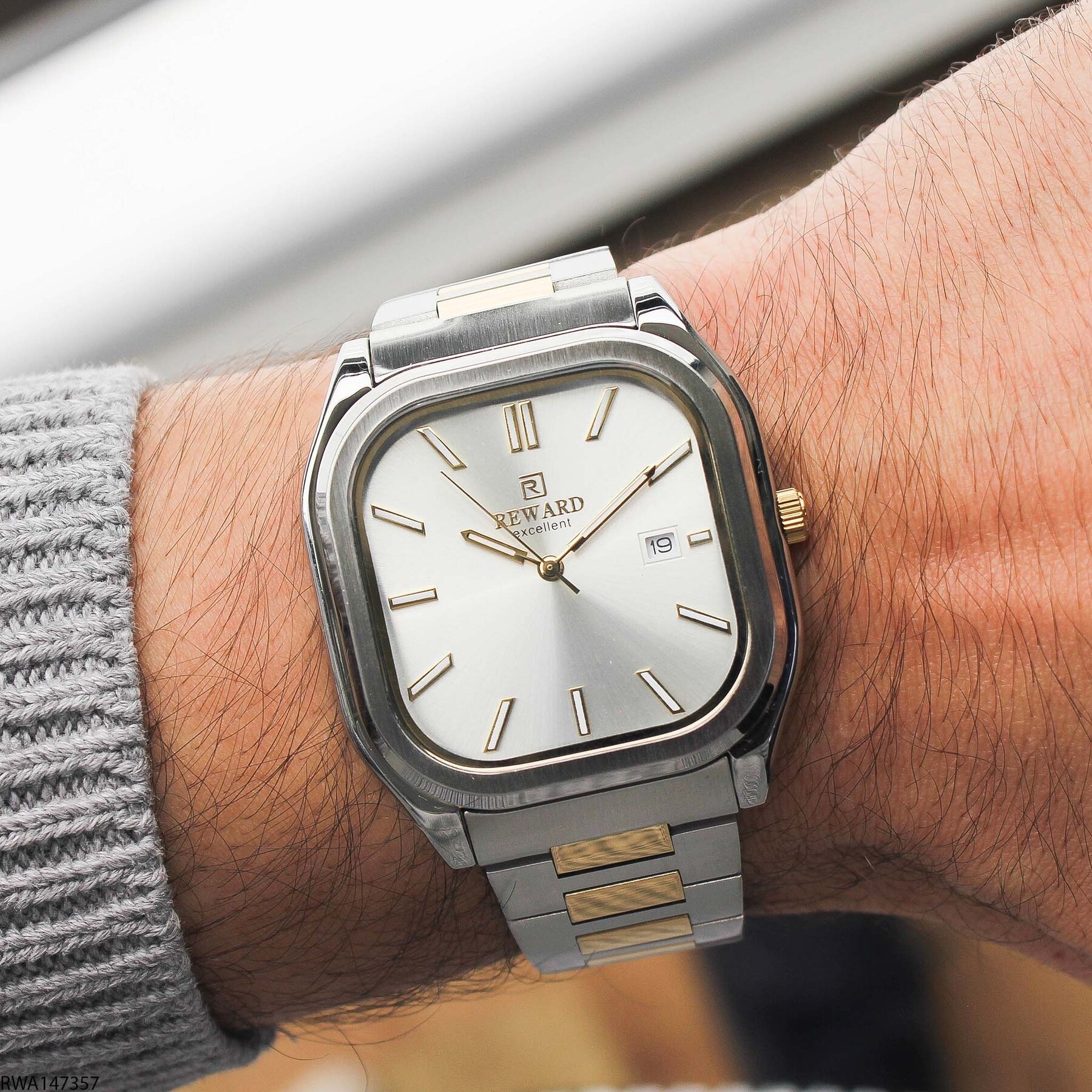 Reward RWA147154 Steel Strap Men Watch