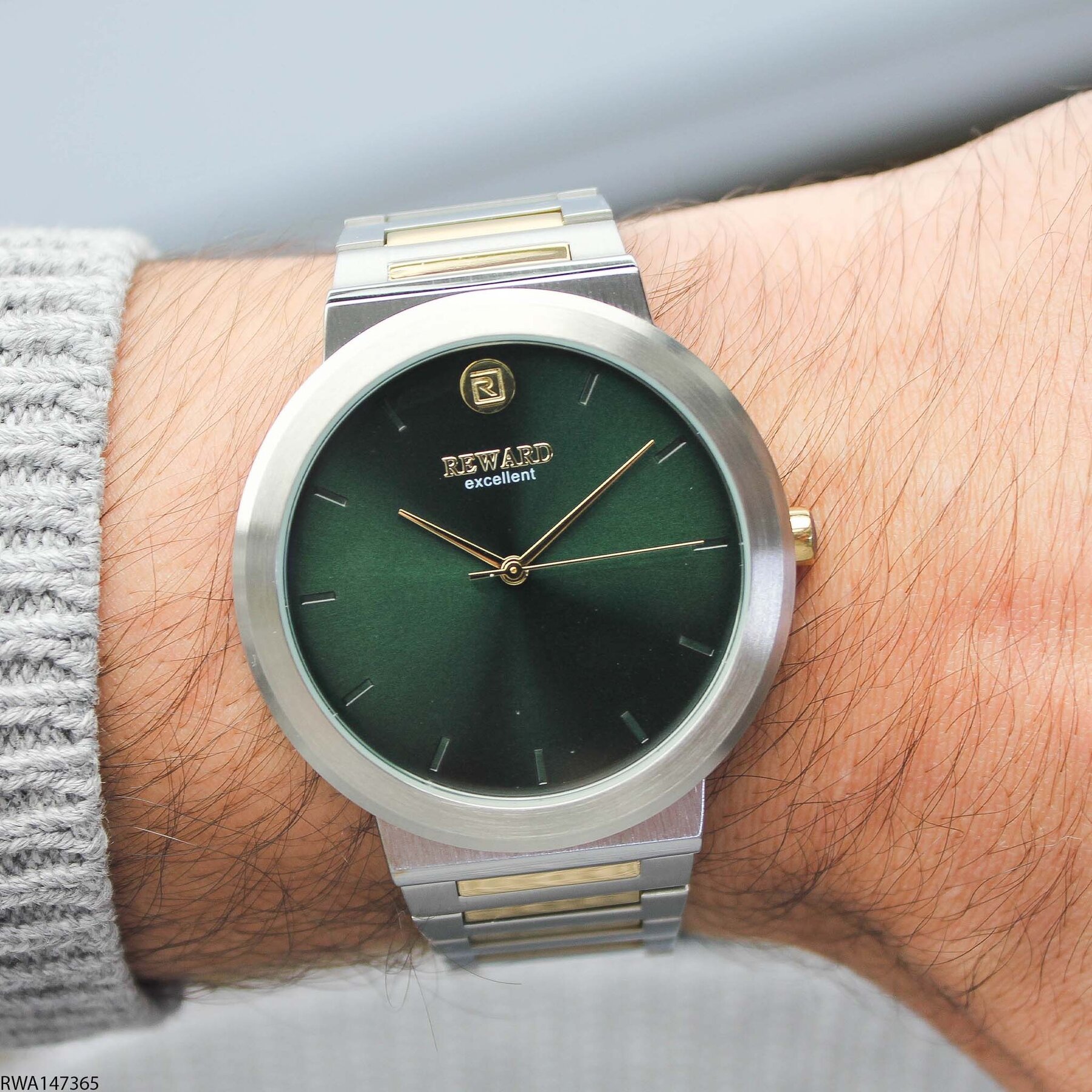 Reward RWA147154 Steel Strap Men Watch