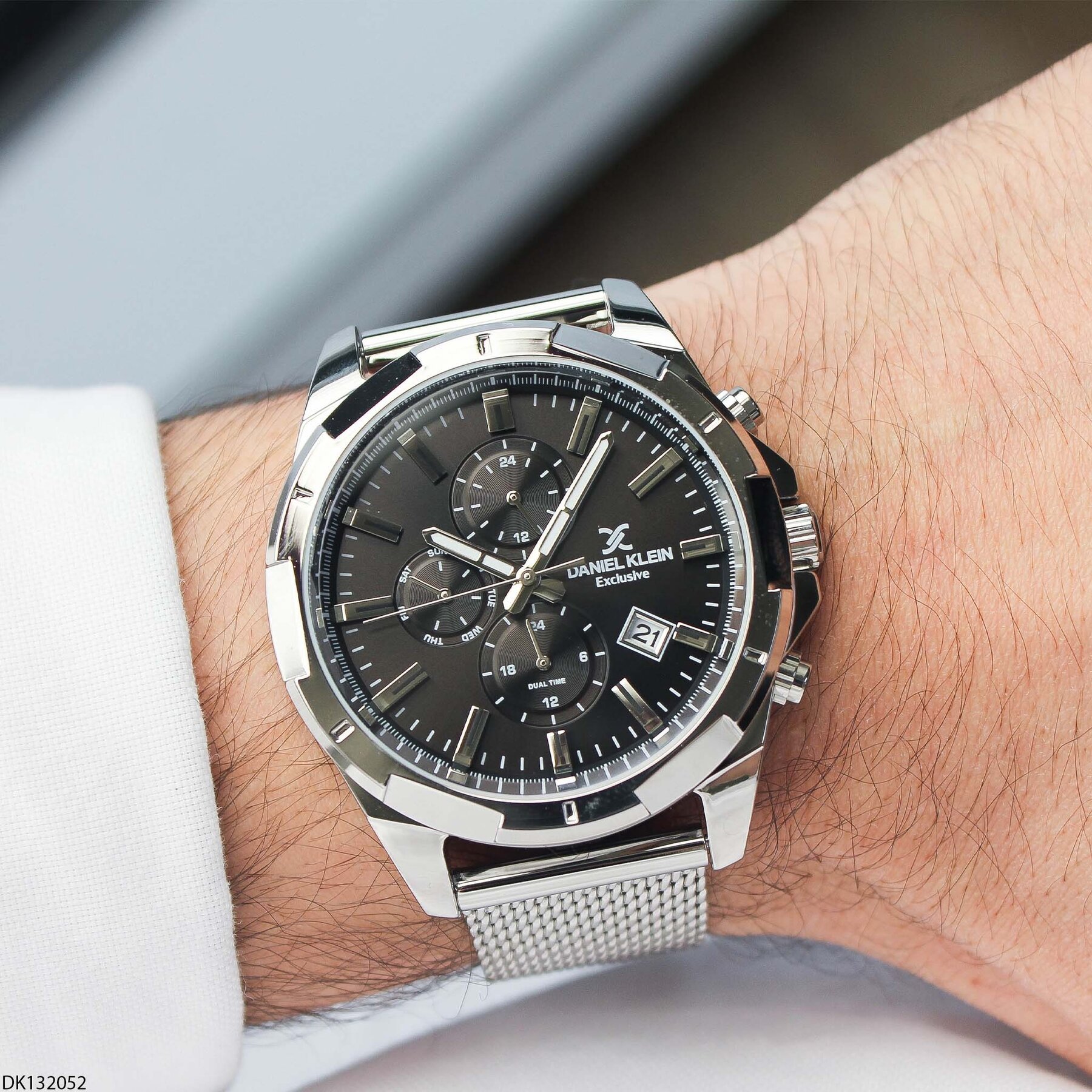 Daniel Klein DK132052 Çelik Hasır Kordonlu Erkek Kol Saati