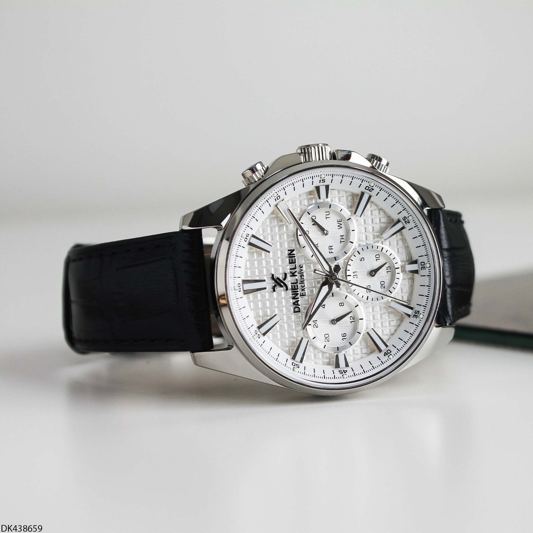 Daniel Klein DK438659 Deri Kordonlu Erkek Kol Saati