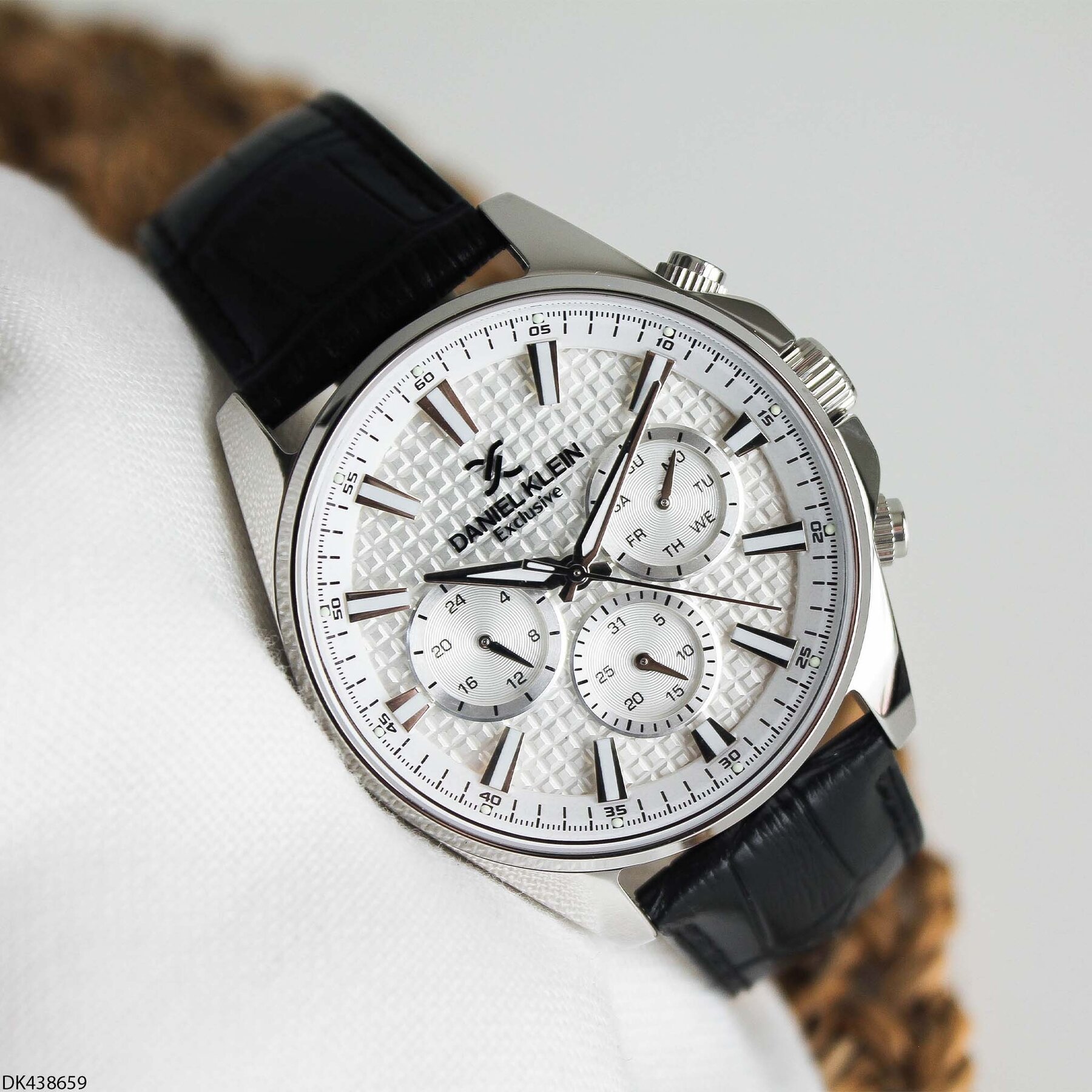 Daniel Klein DK438659 Deri Kordonlu Erkek Kol Saati