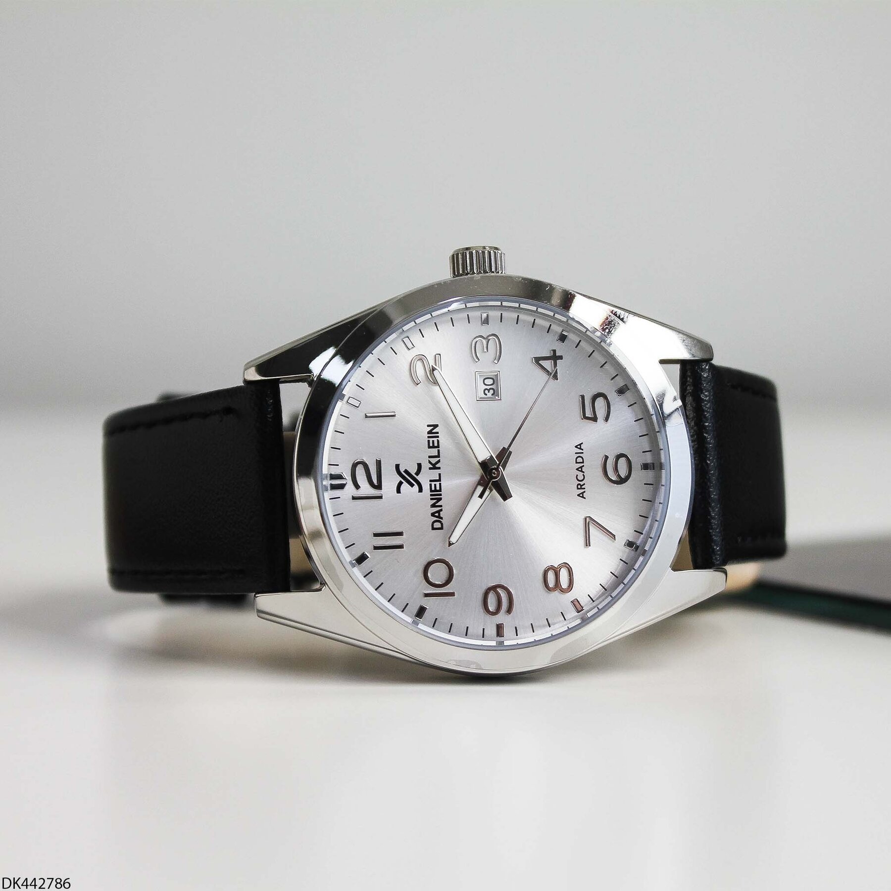 Daniel Klein DK442786 Deri Kordonlu Erkek Kol Saati