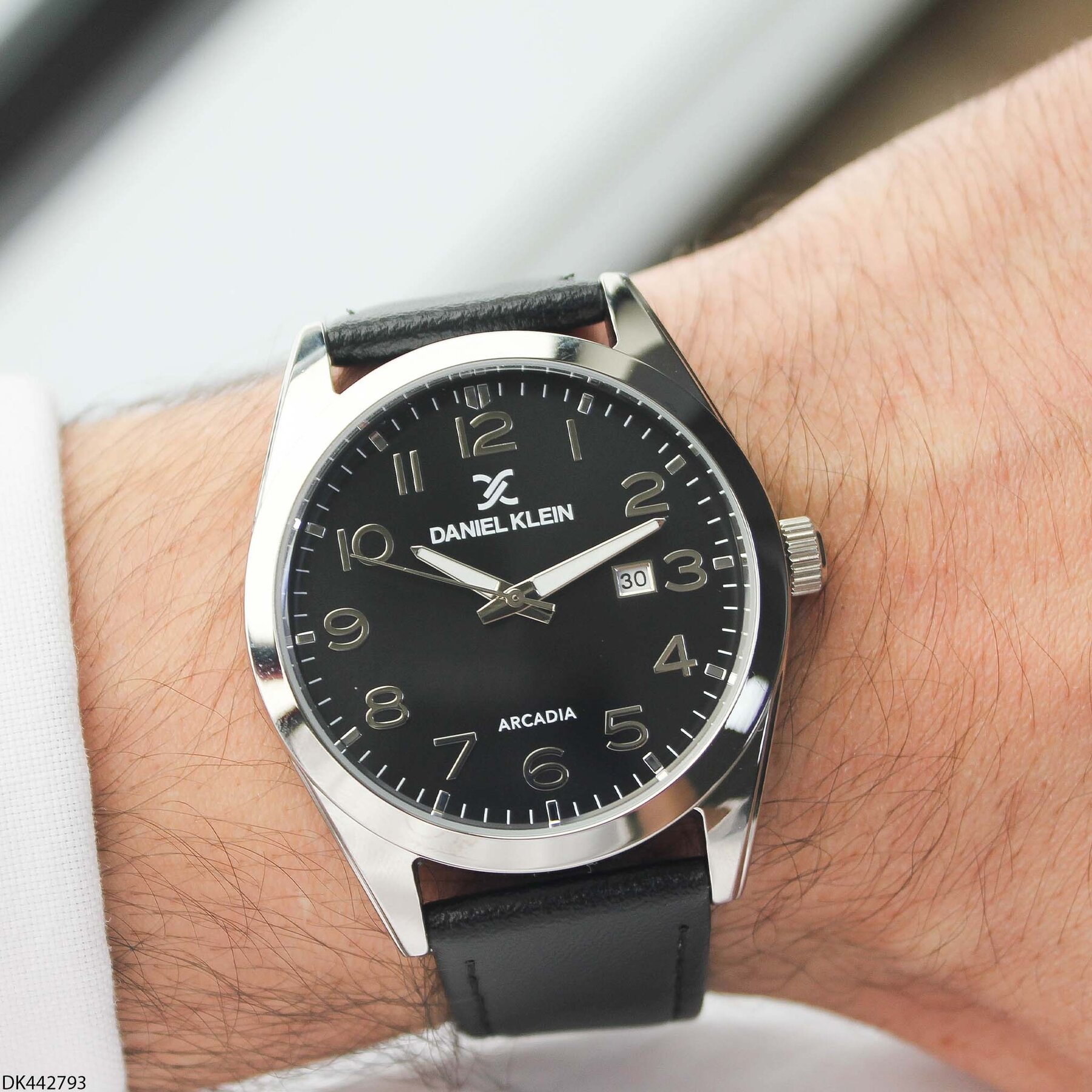 Daniel Klein DK442793 Deri Kordonlu Erkek Kol Saati