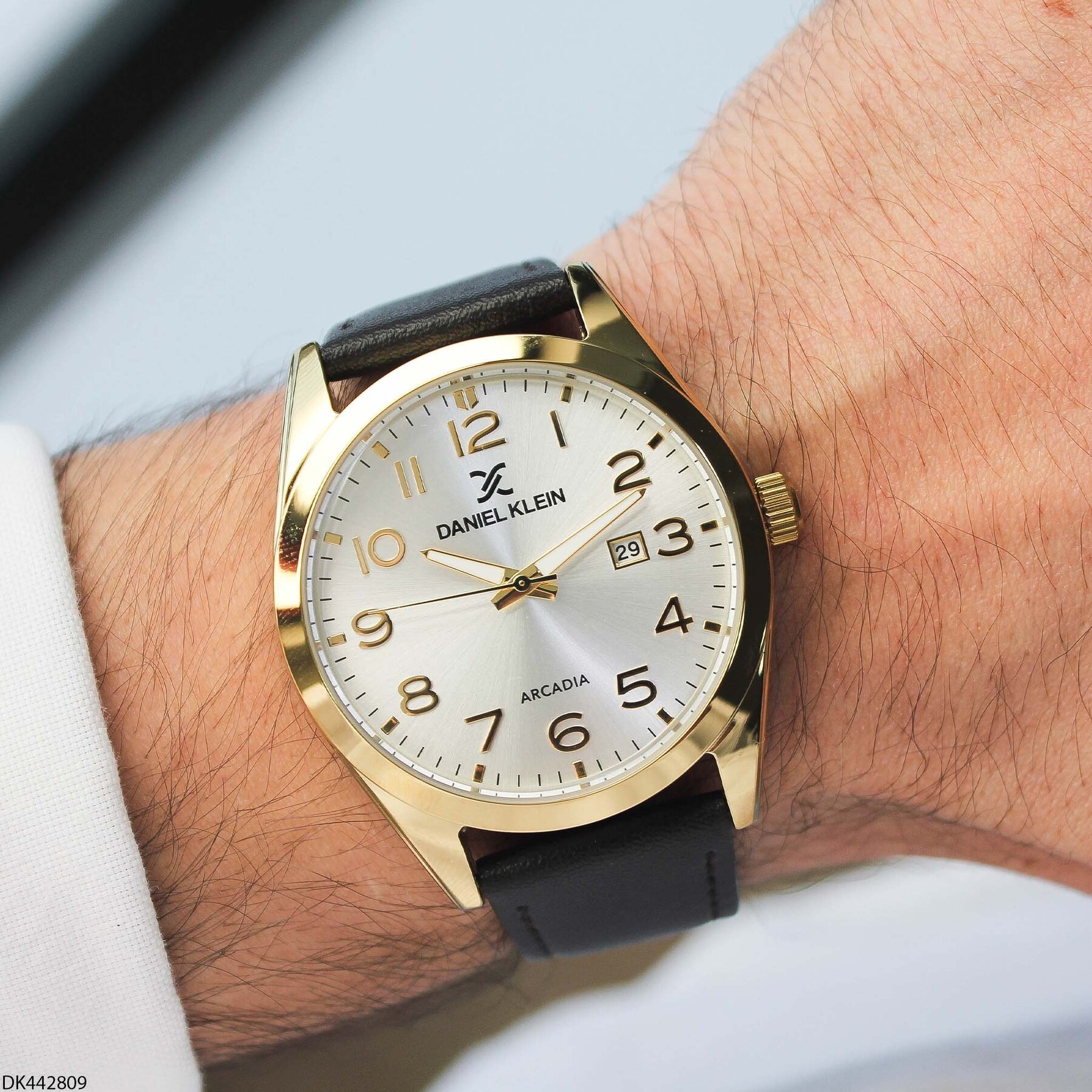 Daniel Klein DK442809 Deri Kordonlu Erkek Kol Saati