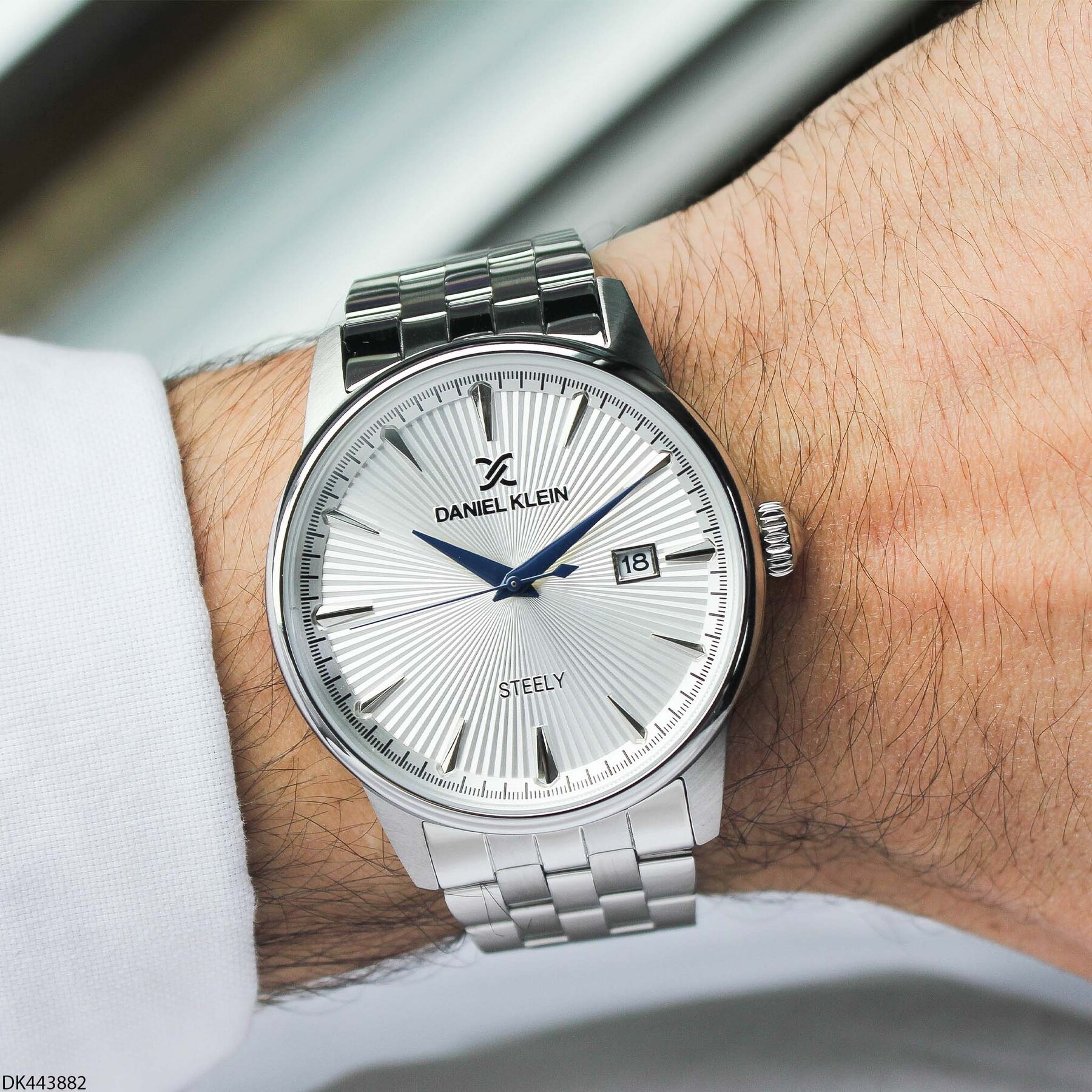 Daniel Klein DK443882 Çelik Kordonlu Erkek Kol Saati
