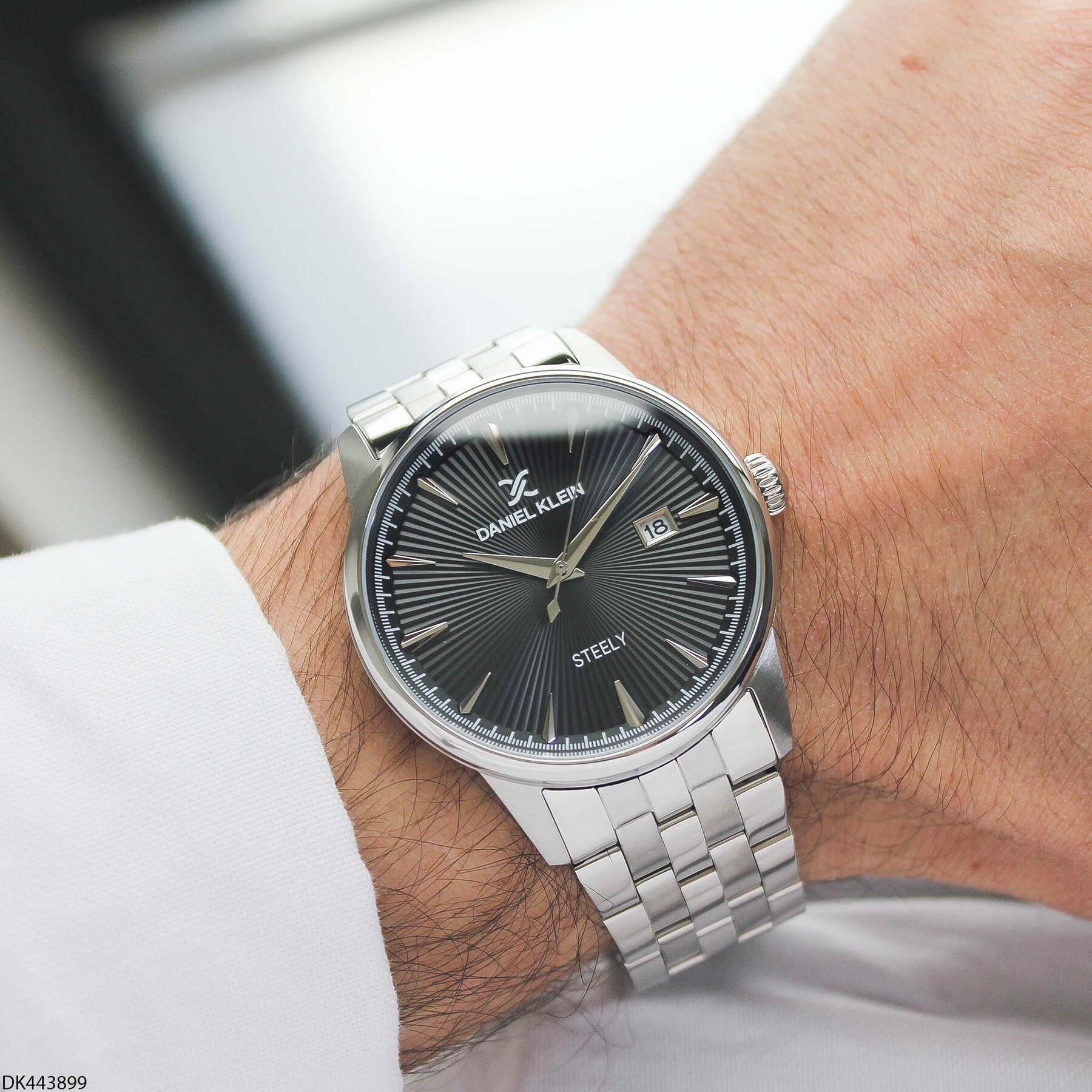 Daniel Klein DK443899 Çelik Kordonlu Erkek Kol Saati