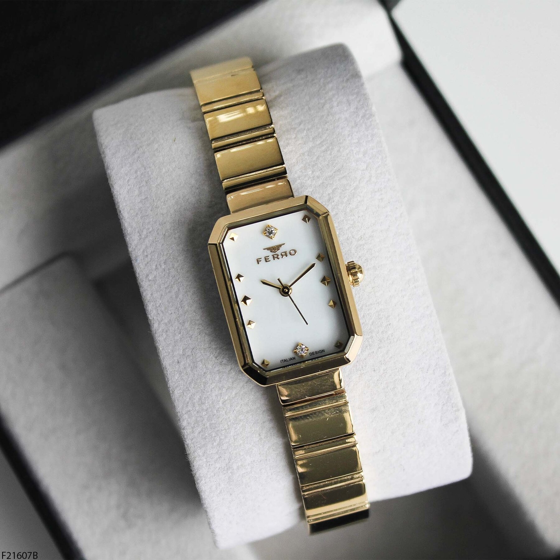 Ferro F21607B Çelik Kordonlu Kadın Kol Saati