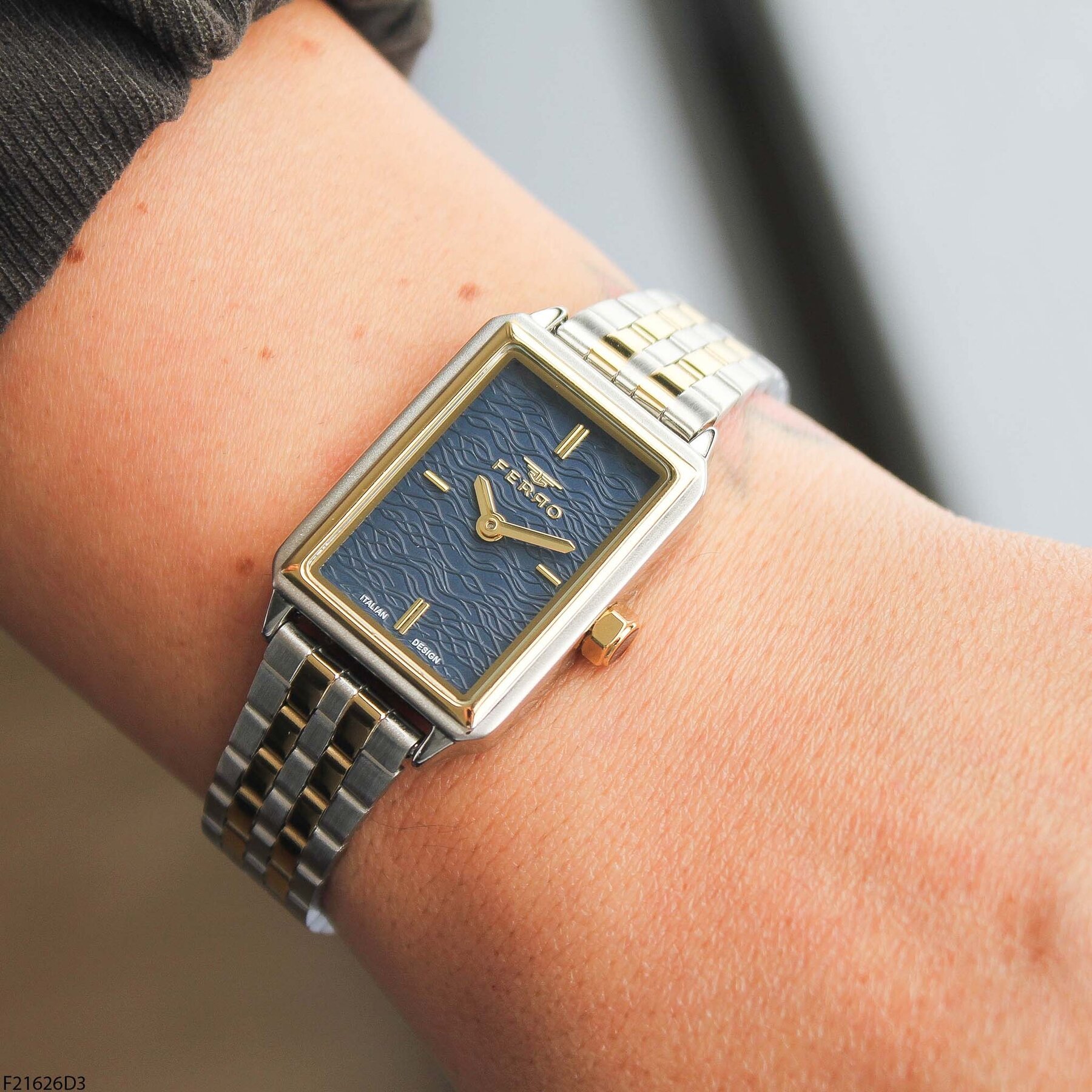 Ferro F21626D3 Çelik Kordonlu Kadın Kol Saati Kordon Hediyeli