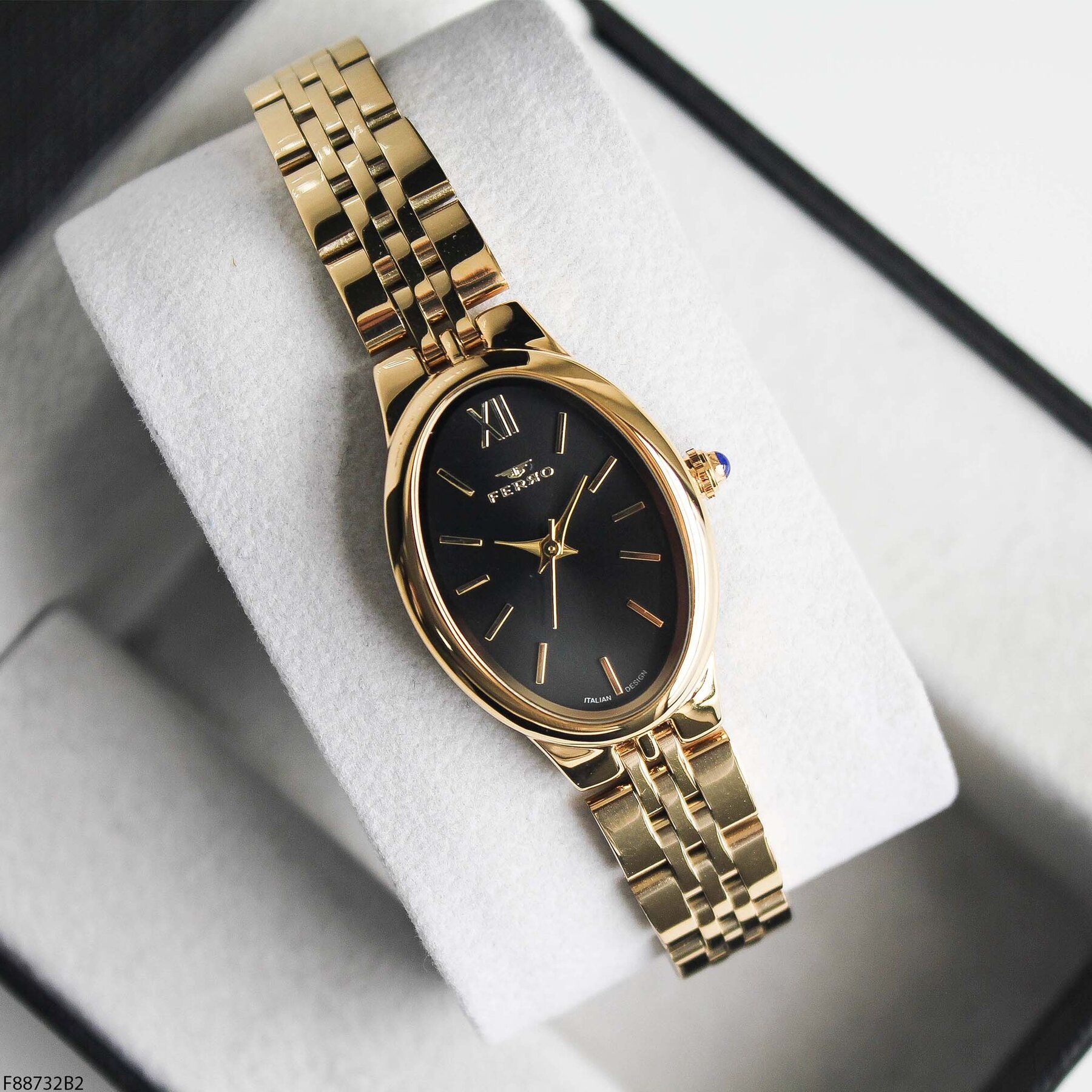 Ferro F88732B2 Çelik Kordonlu Kadın Kol Saati