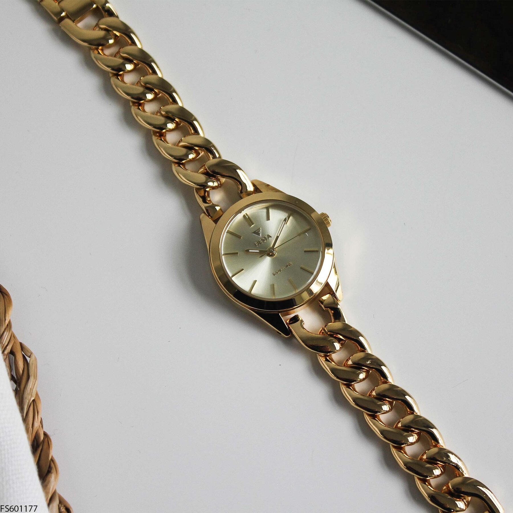 Fiesta FS601177 Çelik Kordonlu Kadın Kol Saati