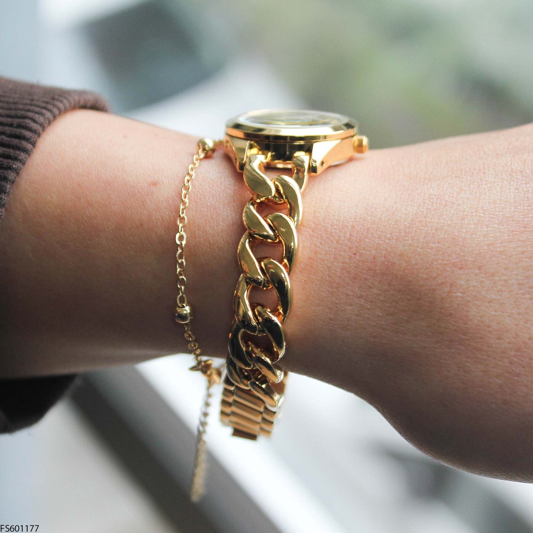 Fiesta FS601177 Çelik Kordonlu Kadın Kol Saati